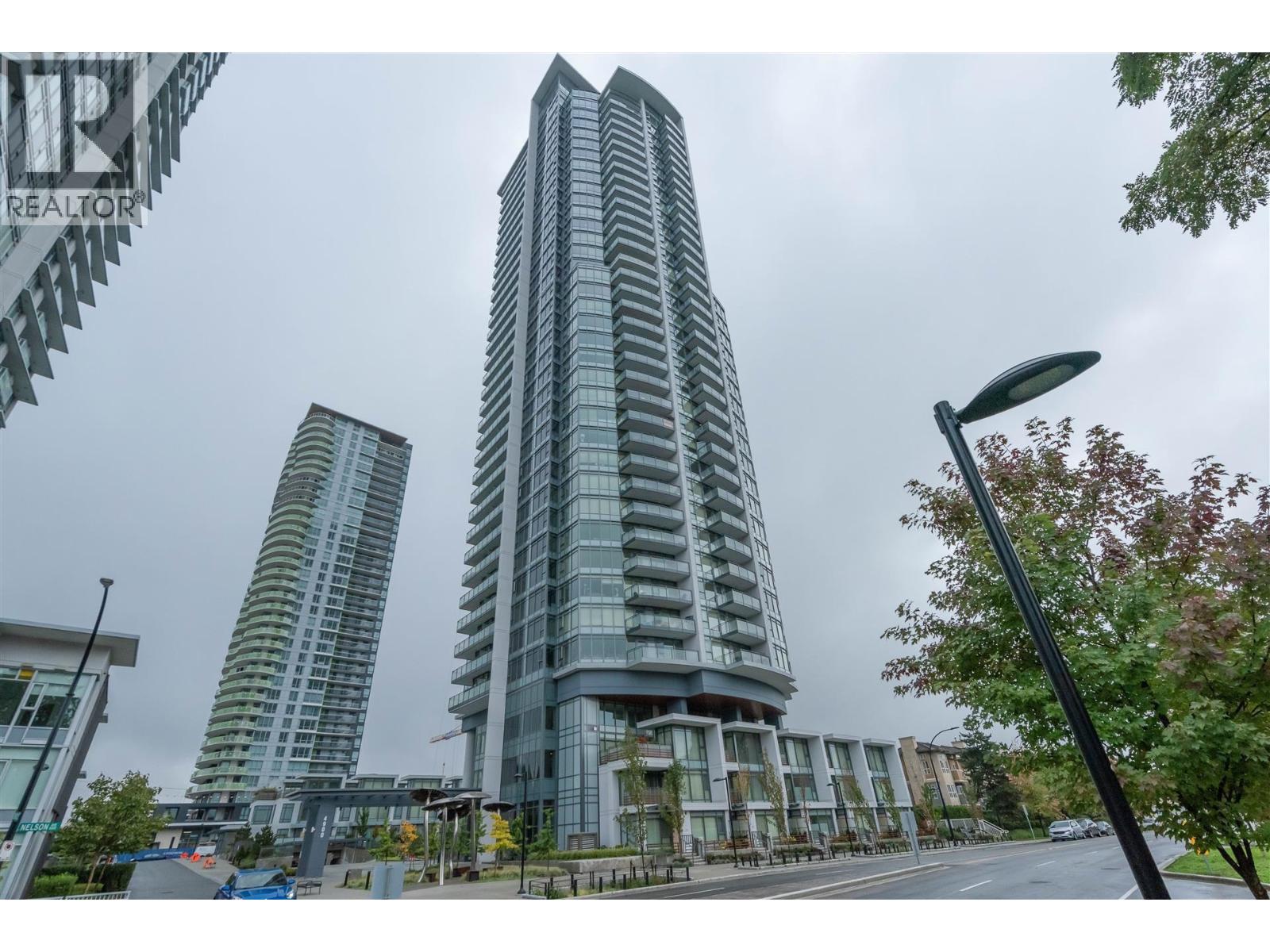 3003 4900 LENNOX LN, Burnaby