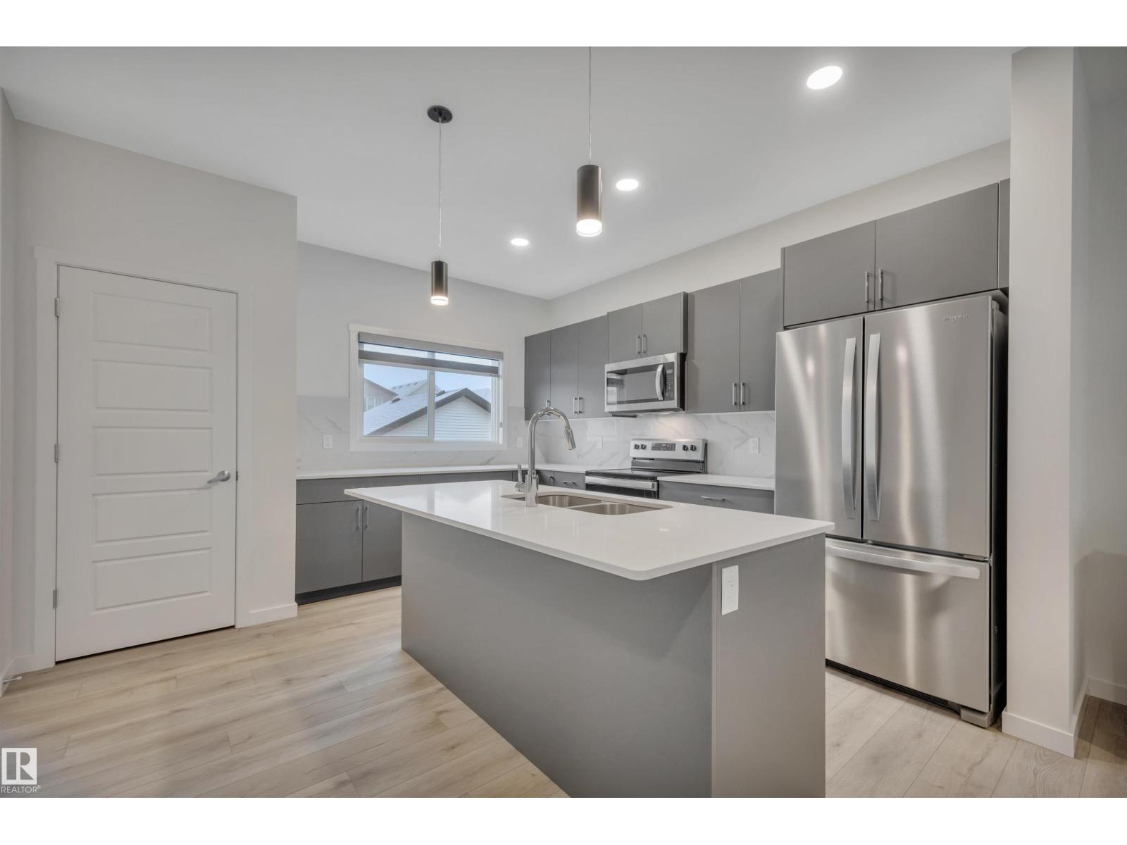 3323 ERLANGER BEND BN NW, Edmonton