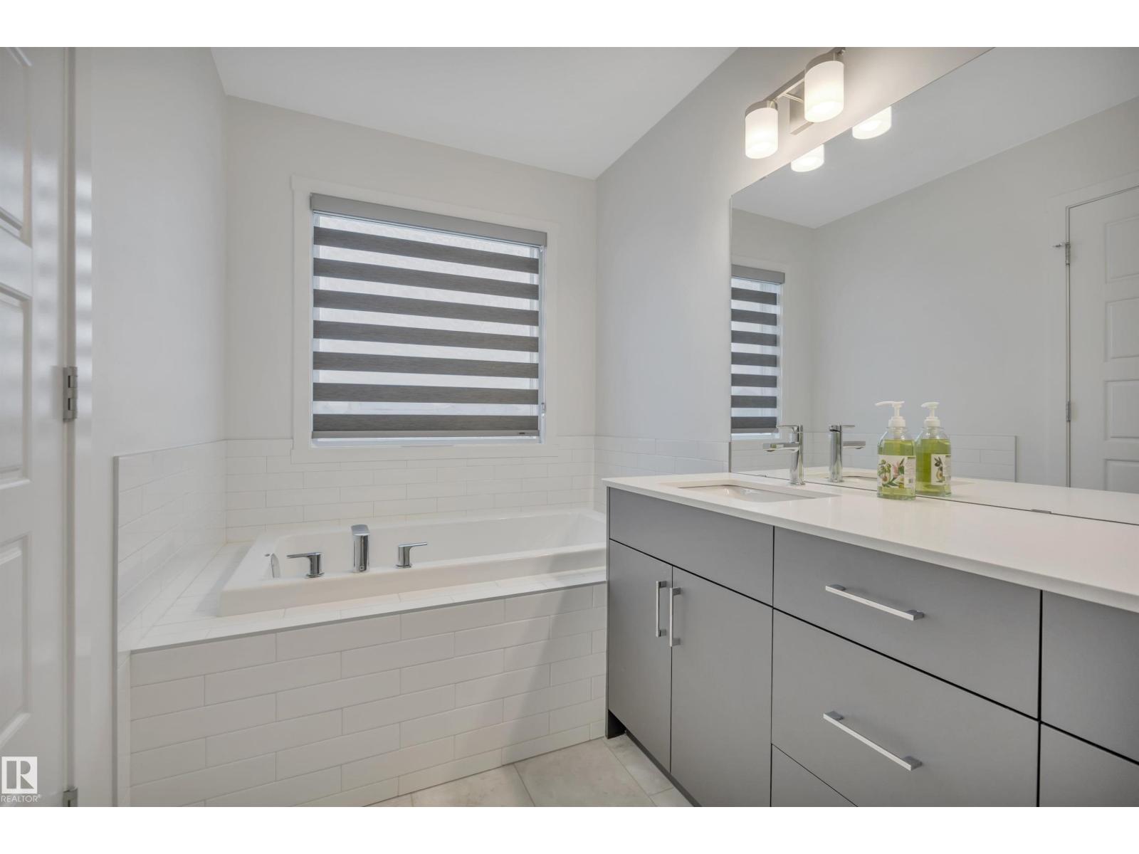 3323 ERLANGER BEND BN NW, Edmonton