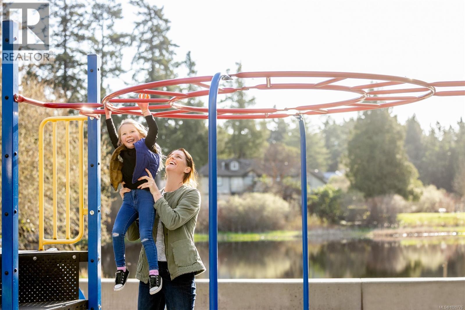 101 3210 Glendale Pl, Langford