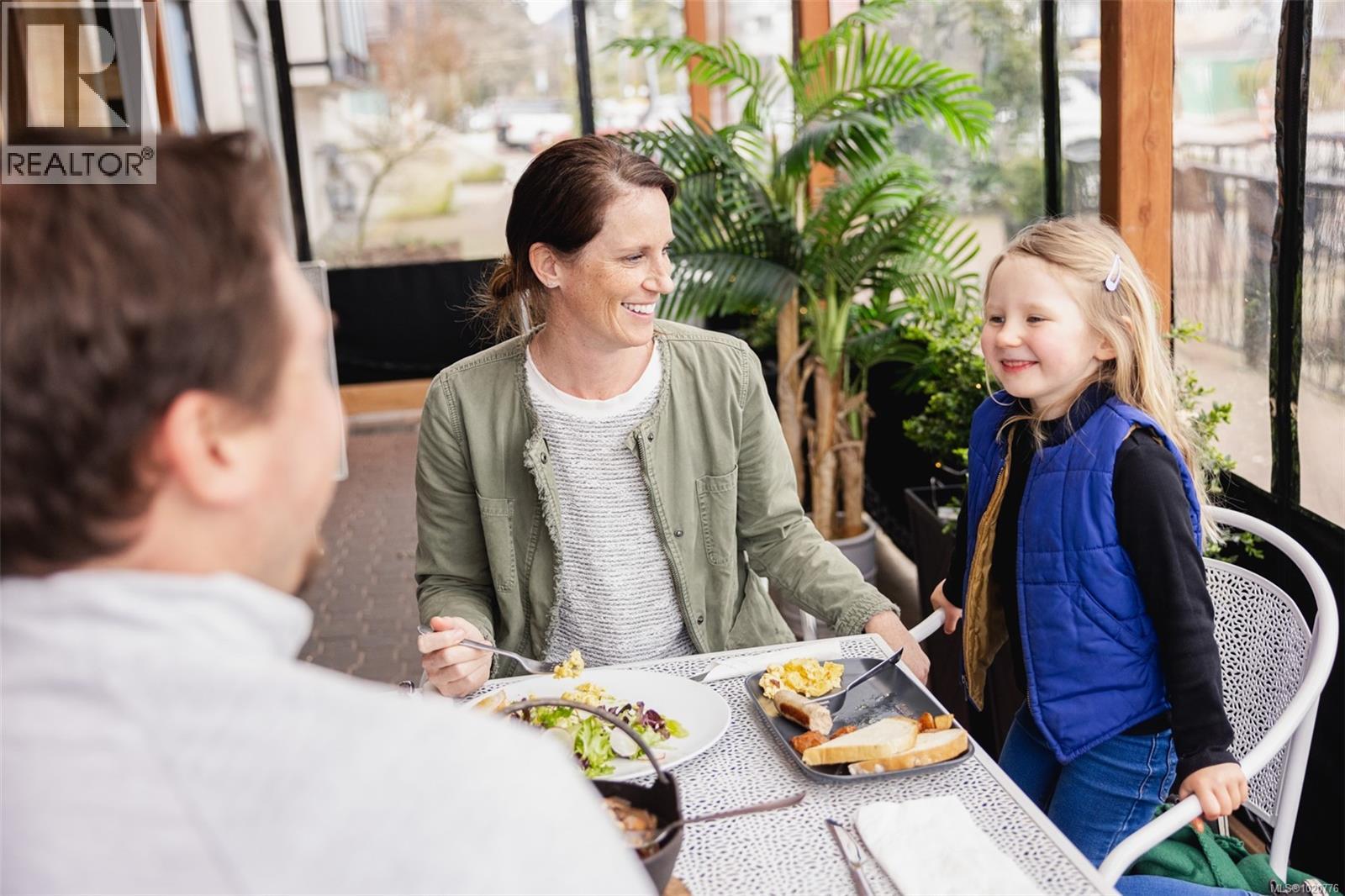 101 3210 Glendale Pl, Langford