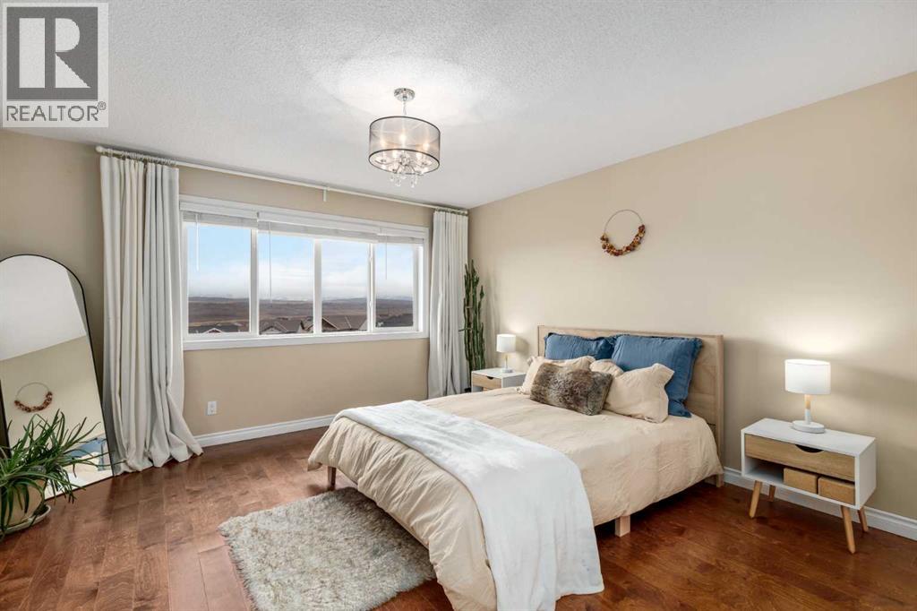 40 Heritage Hill, Cochrane