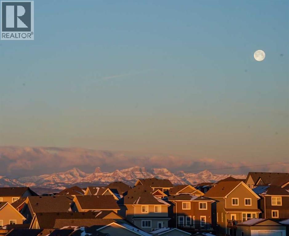 40 Heritage Hill, Cochrane