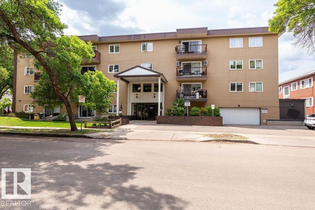 #52 10208 113 ST NW, Edmonton