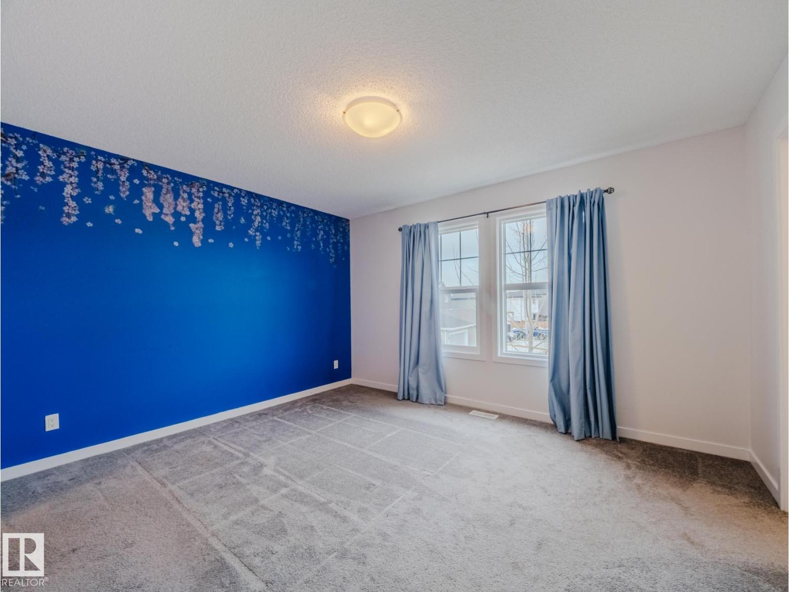 21007 130 AV NW, Edmonton