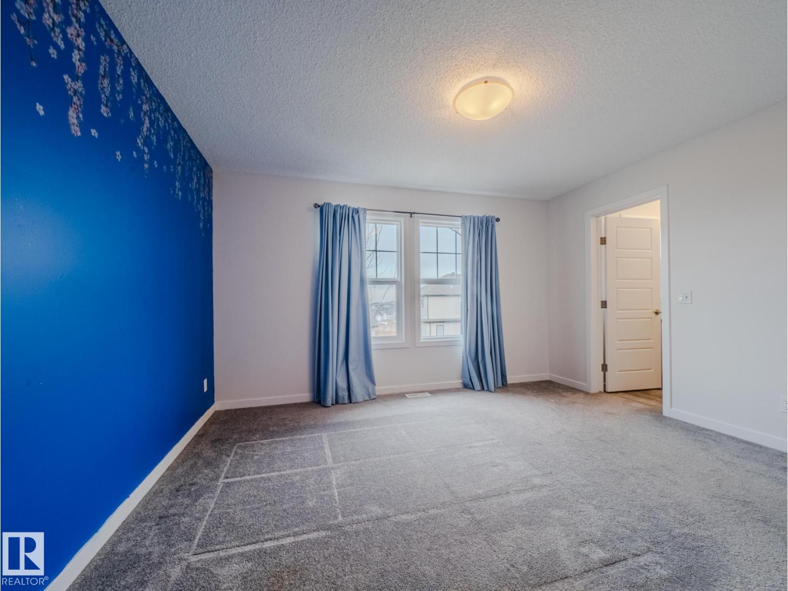 21007 130 AV NW, Edmonton