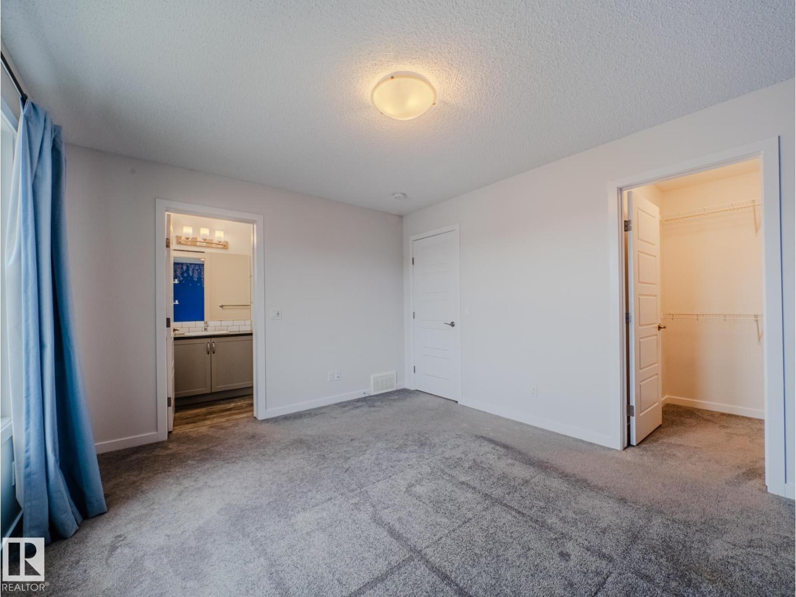 21007 130 AV NW, Edmonton