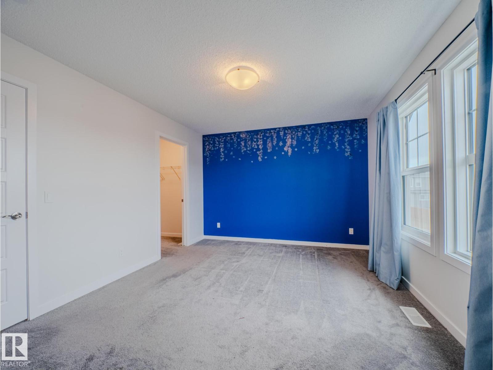 21007 130 AV NW, Edmonton