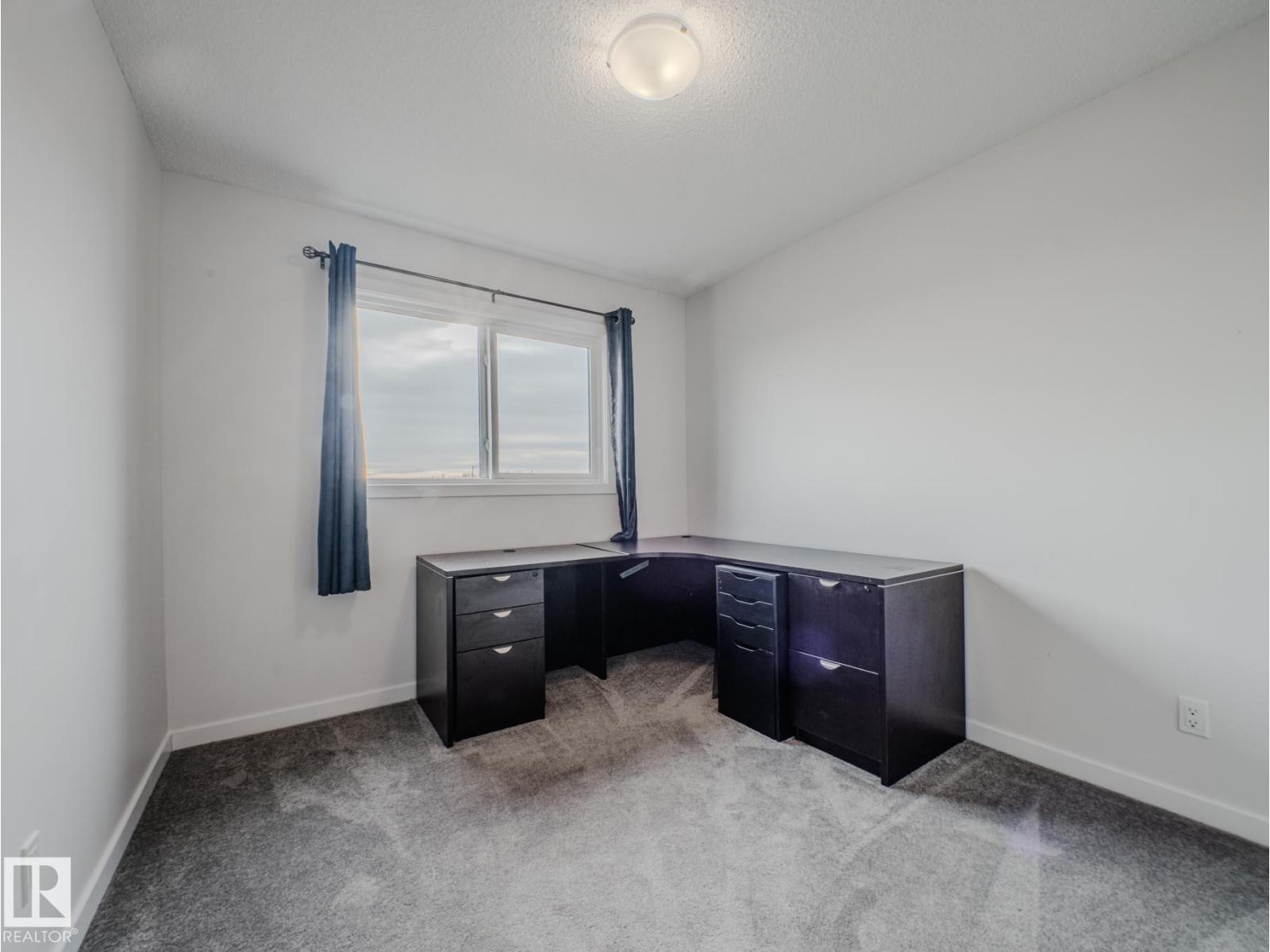 21007 130 AV NW, Edmonton