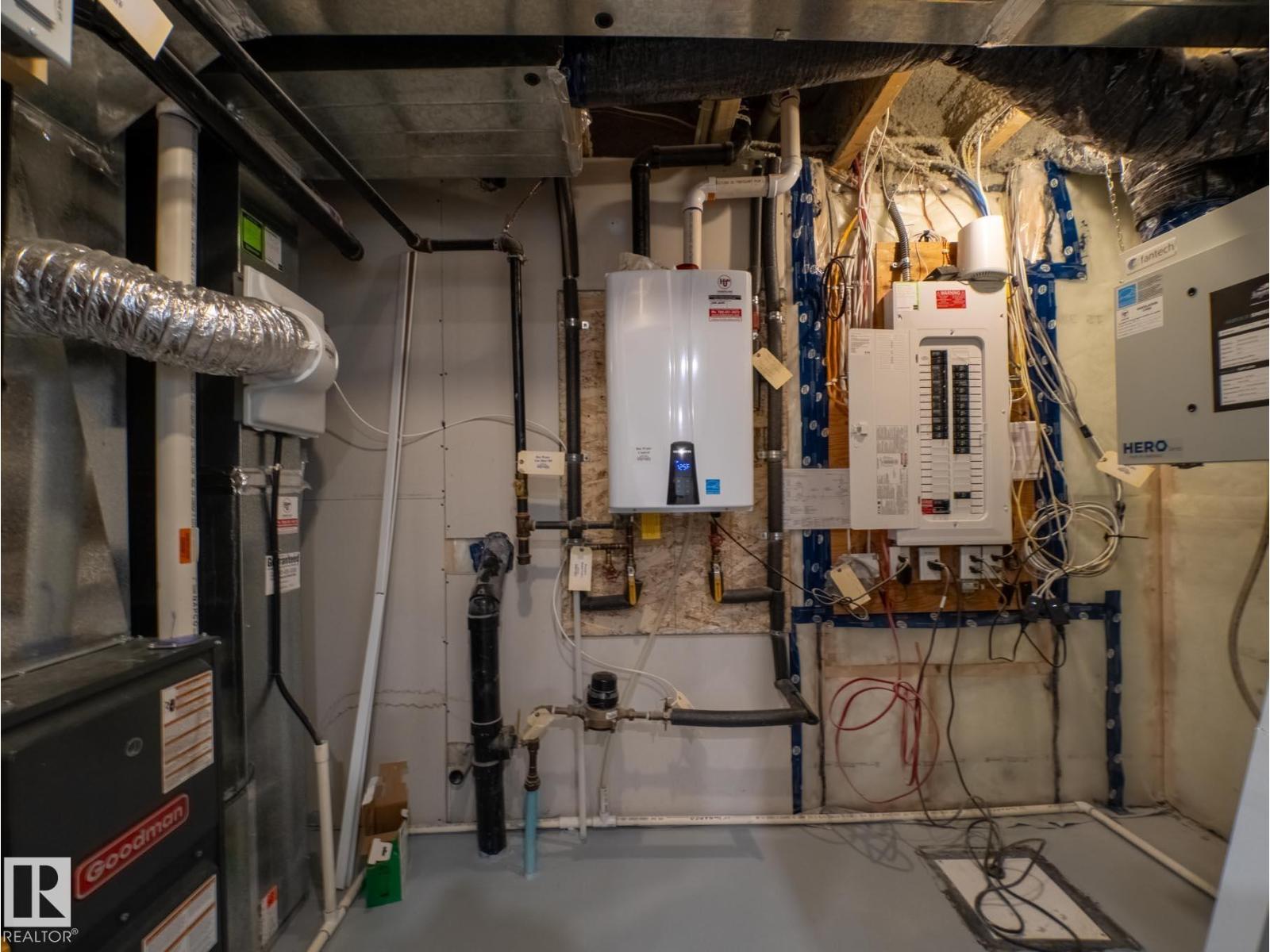 21007 130 AV NW, Edmonton