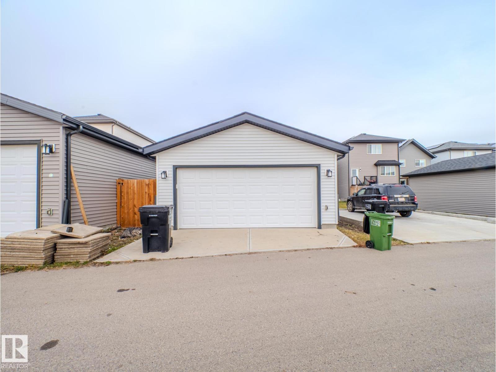 21007 130 AV NW, Edmonton