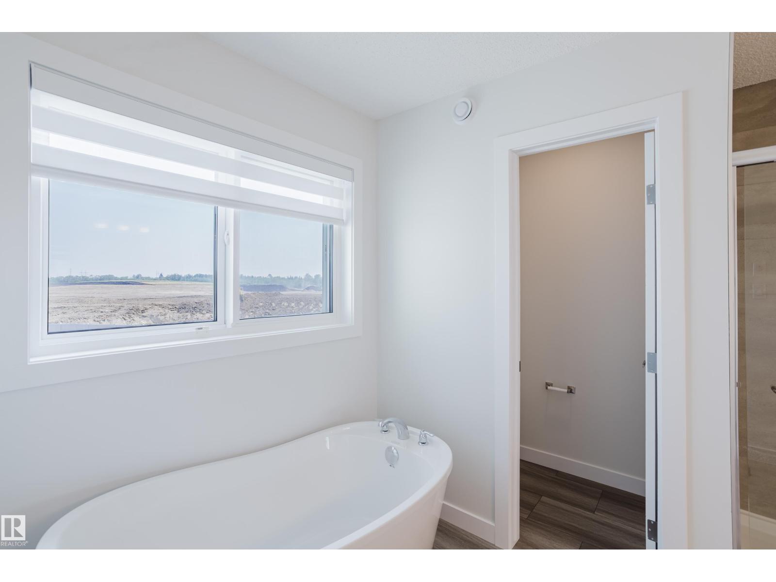 19007 20 AV NW, Edmonton