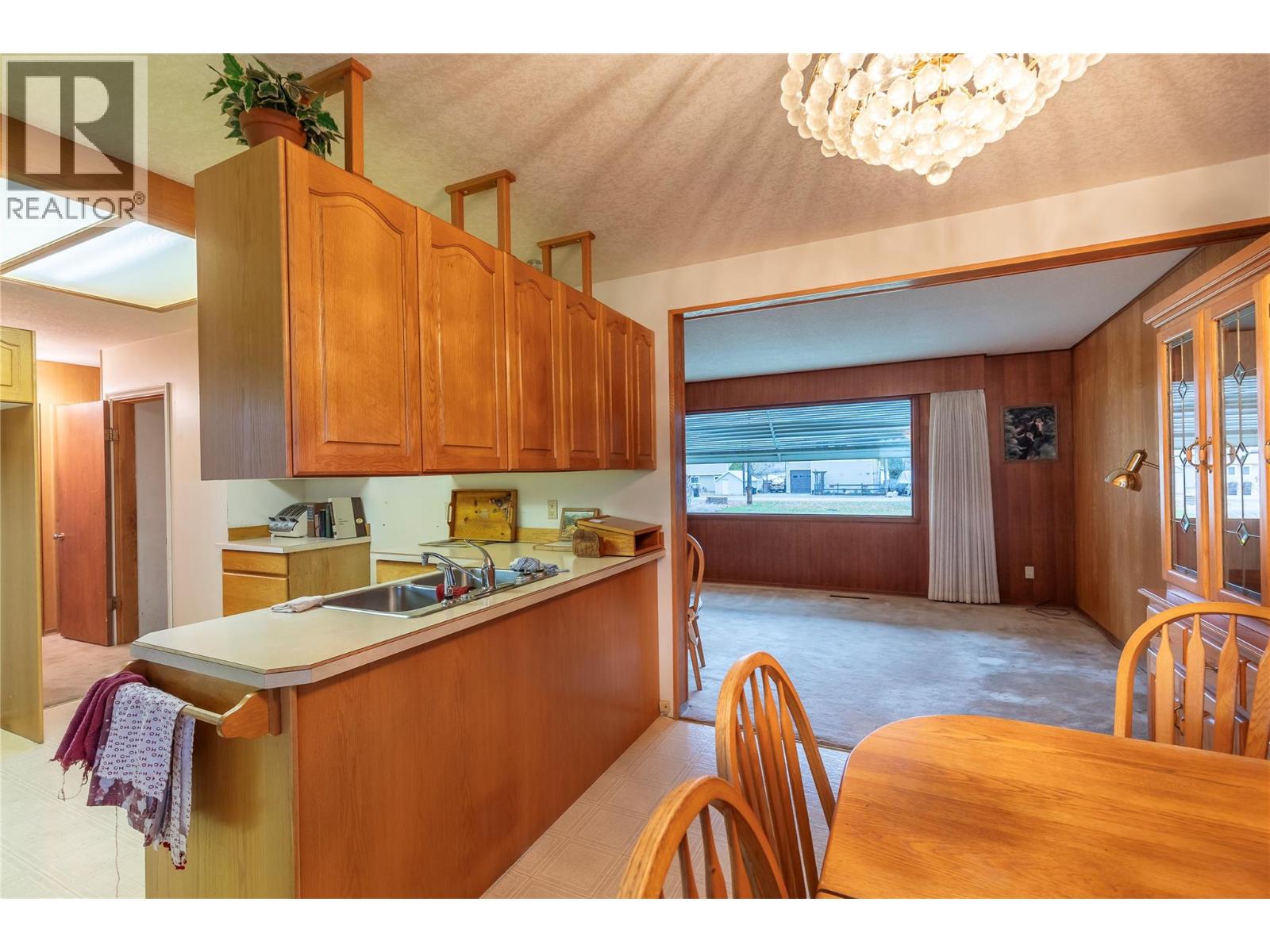 2619 Lakeshore Road - 15