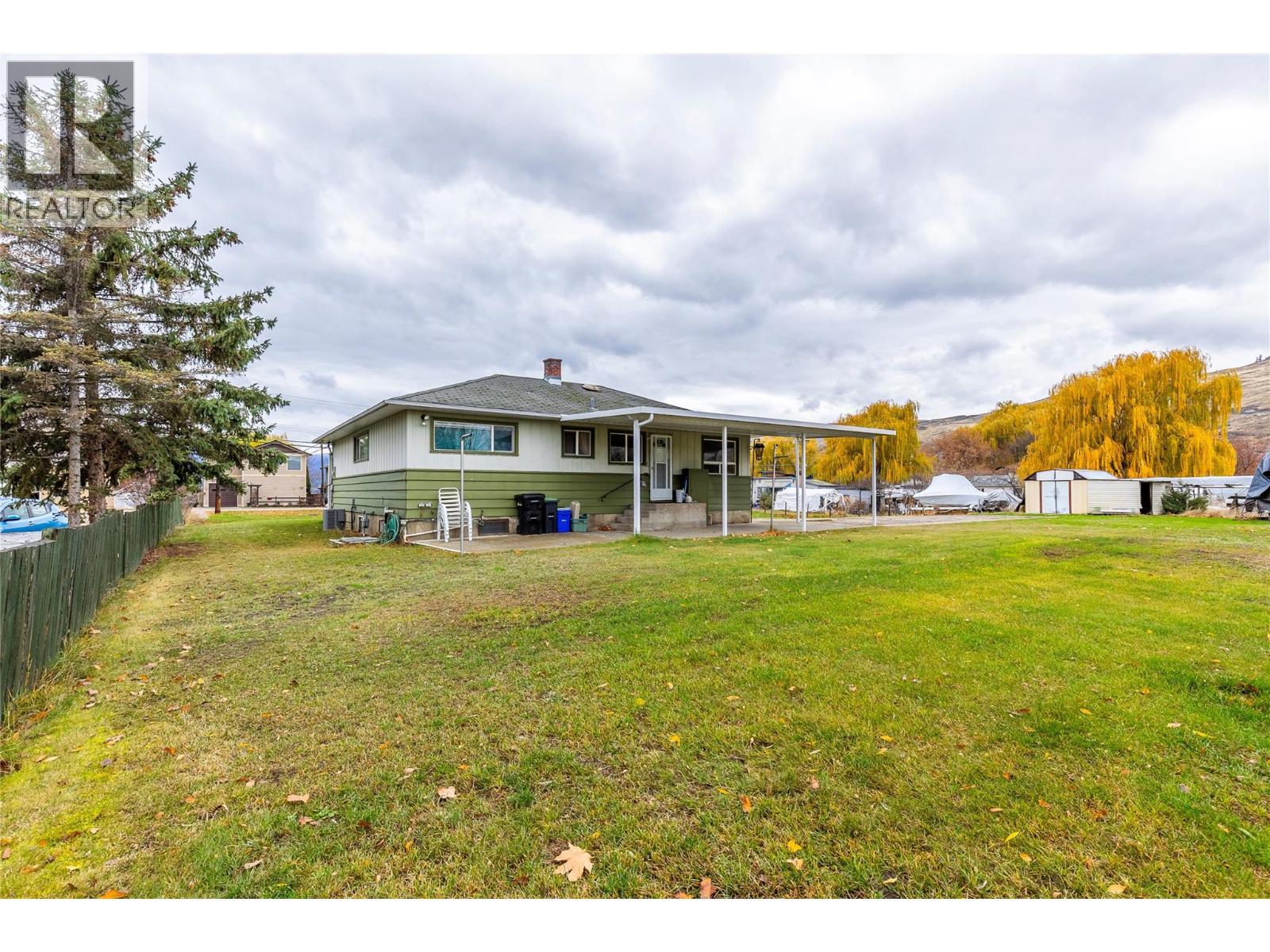  2619 Lakeshore Road, Vernon