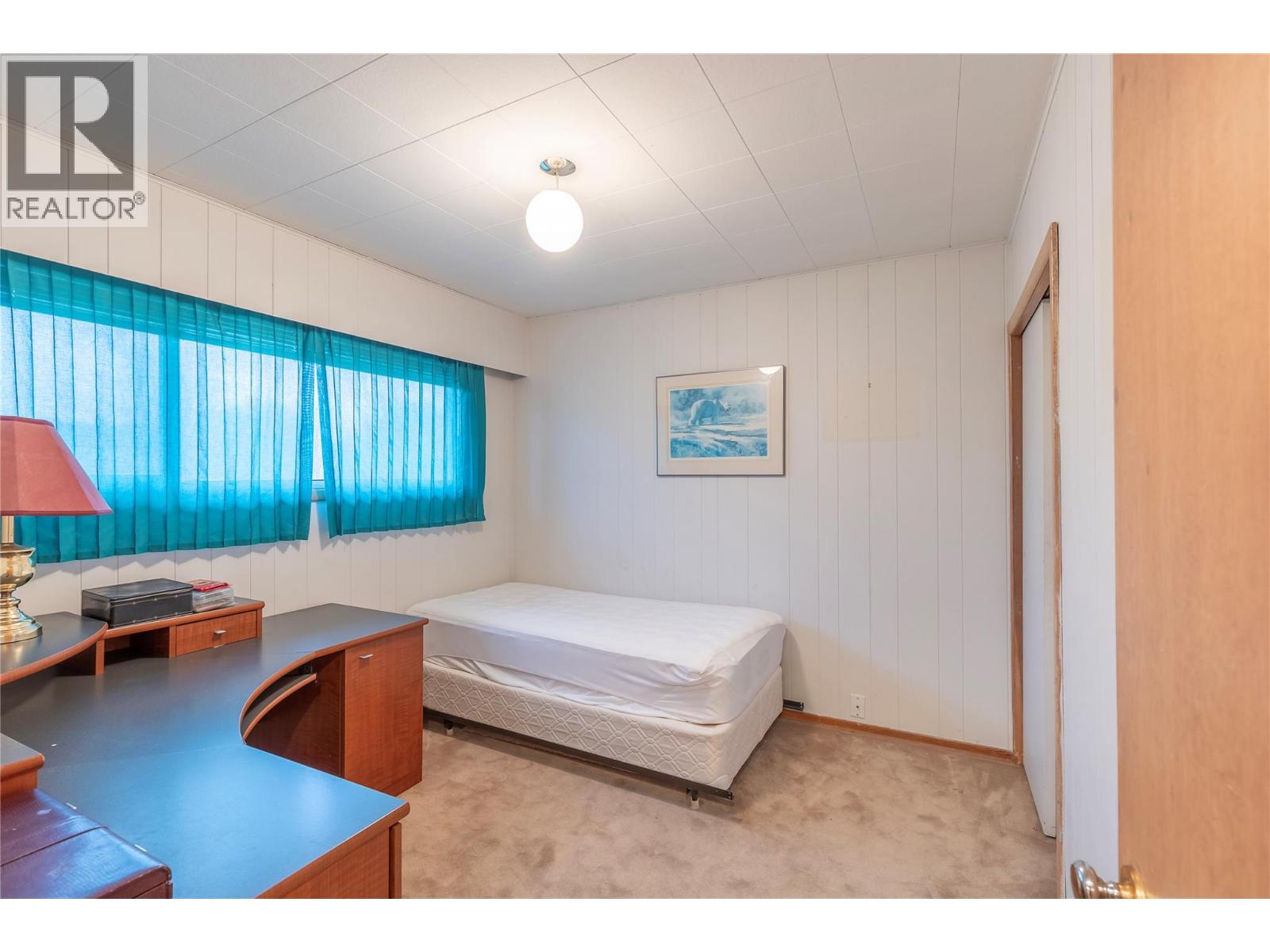  2619 Lakeshore Road, Vernon