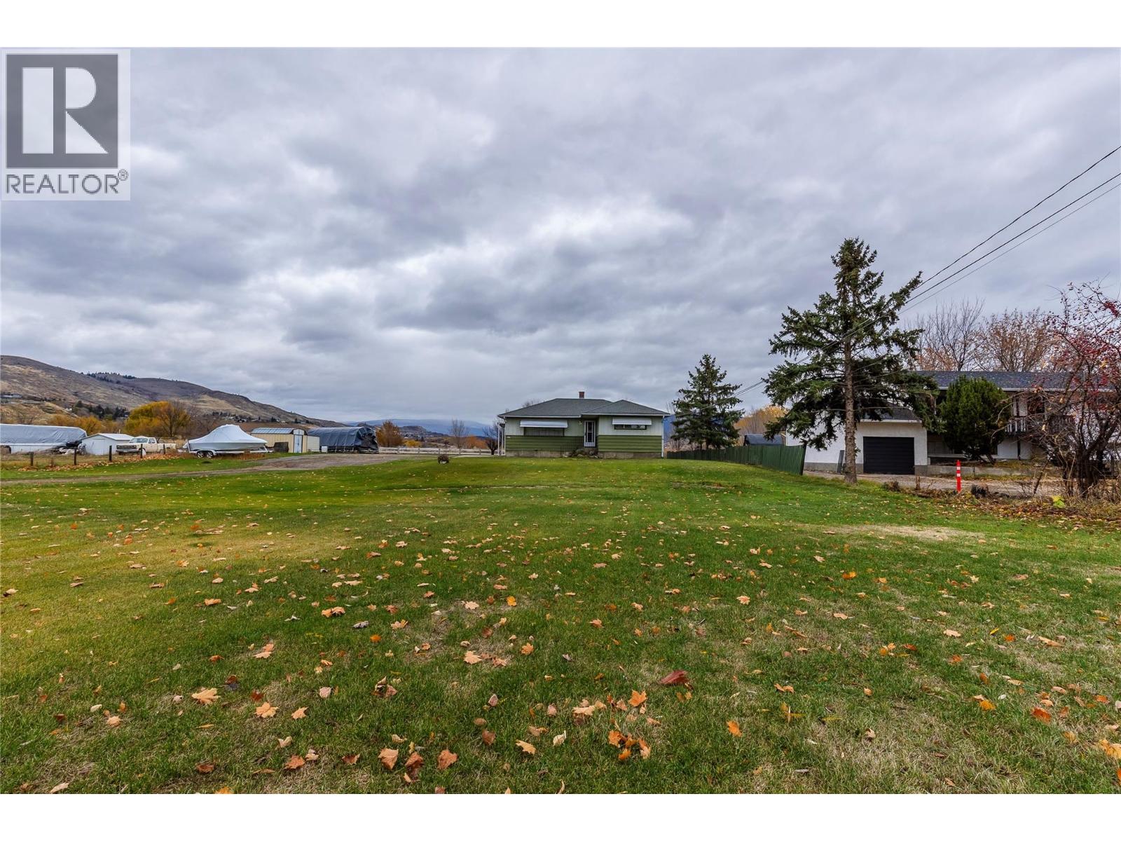  2619 Lakeshore Road, Vernon