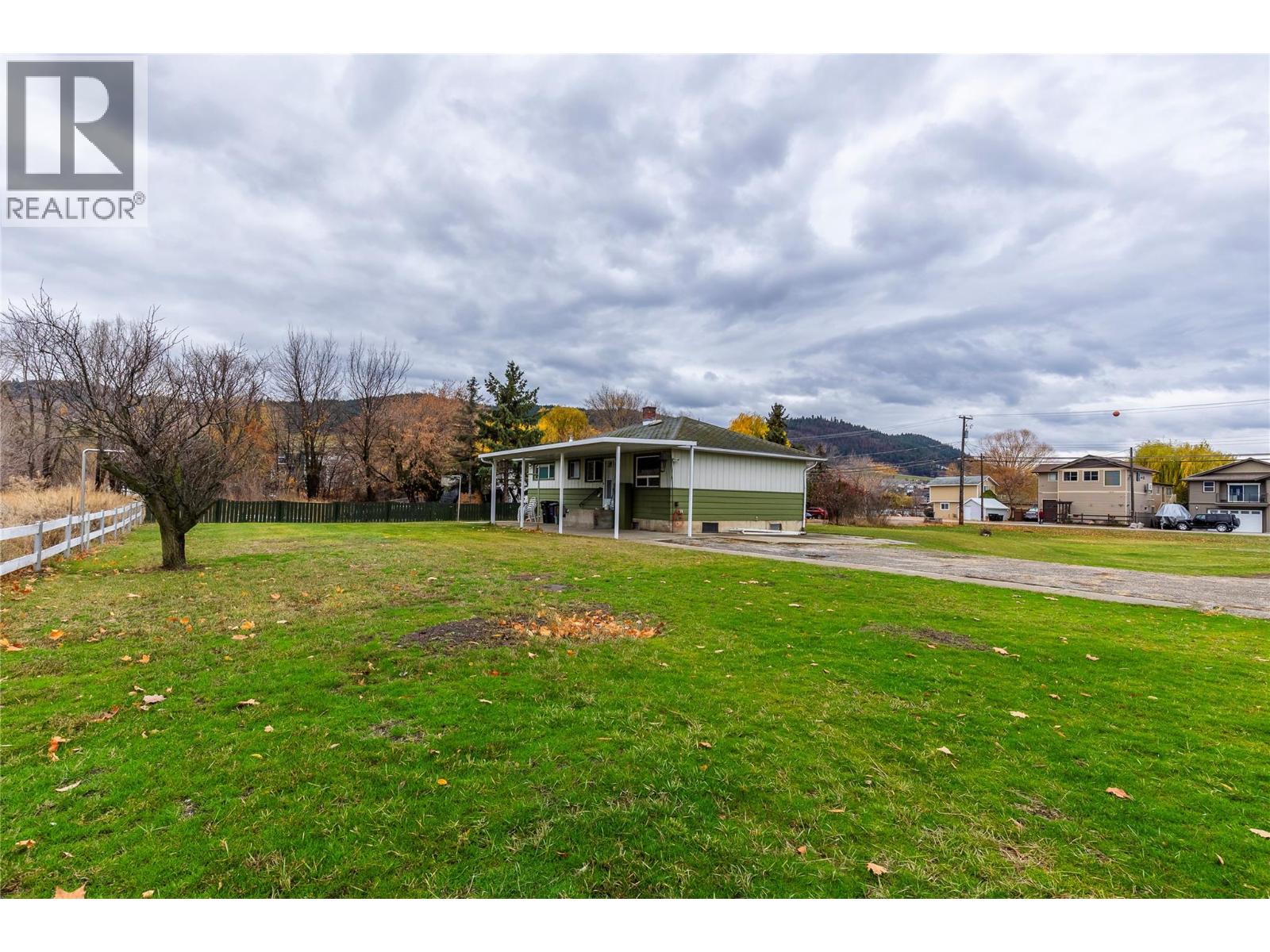 2619 Lakeshore Road - 47