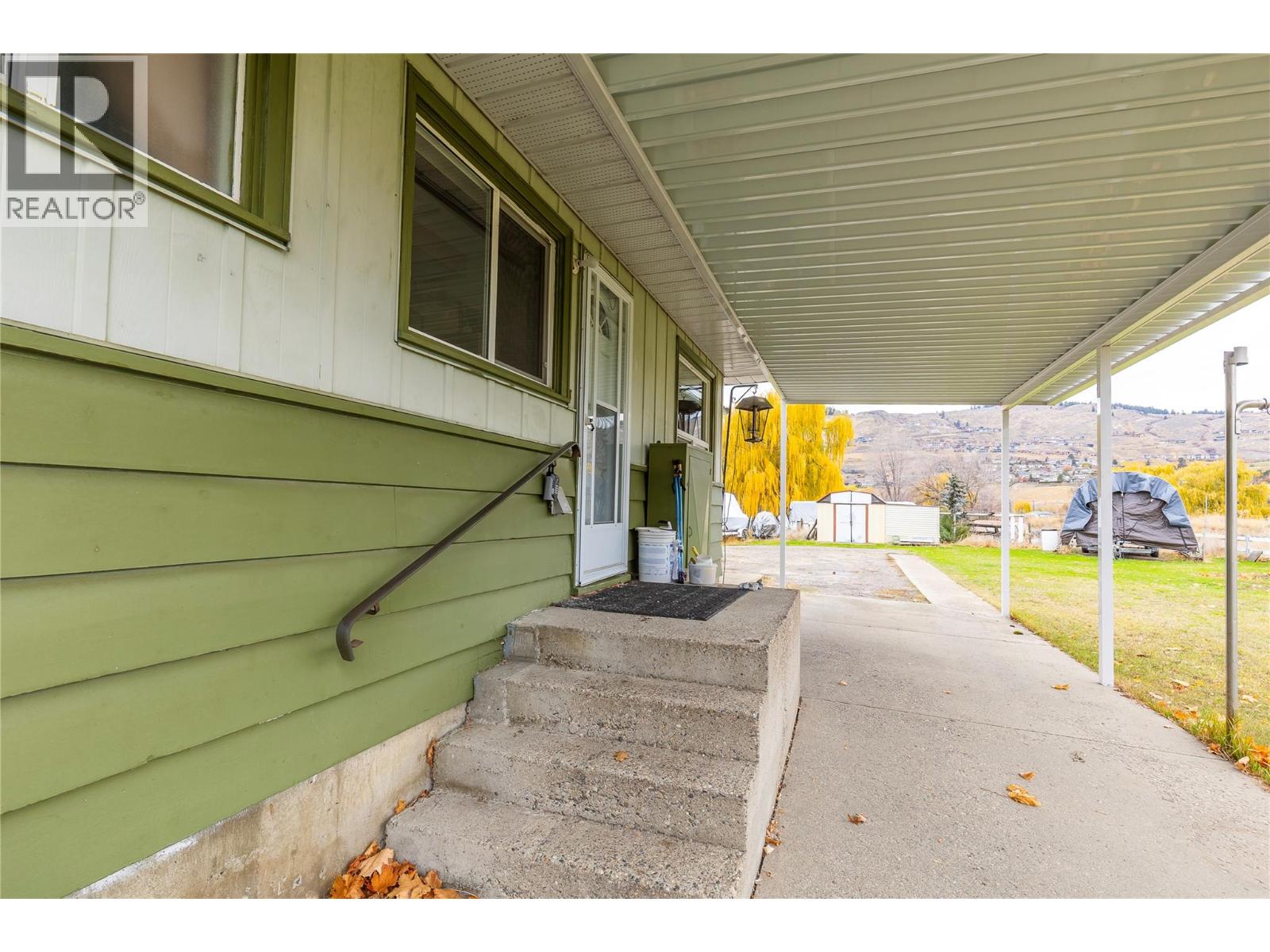  2619 Lakeshore Road, Vernon