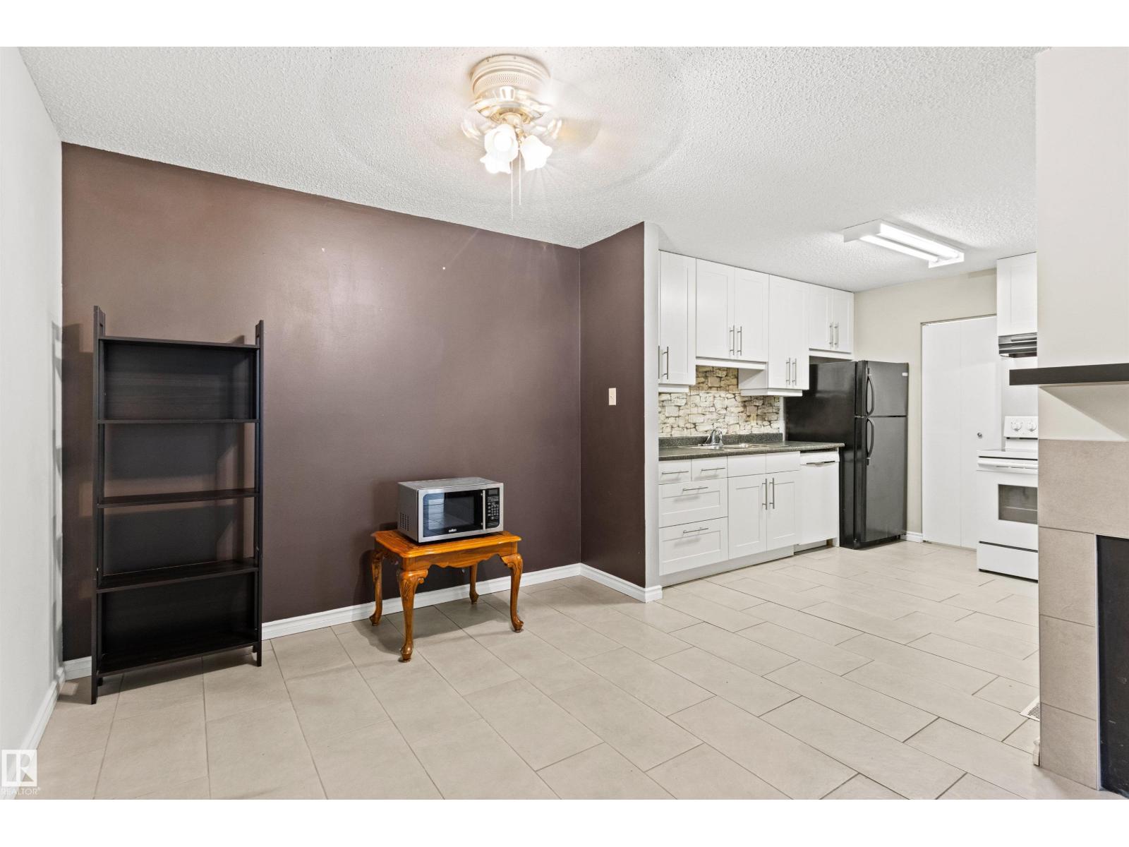 #115 70 WOODLANDS RD, St. Albert