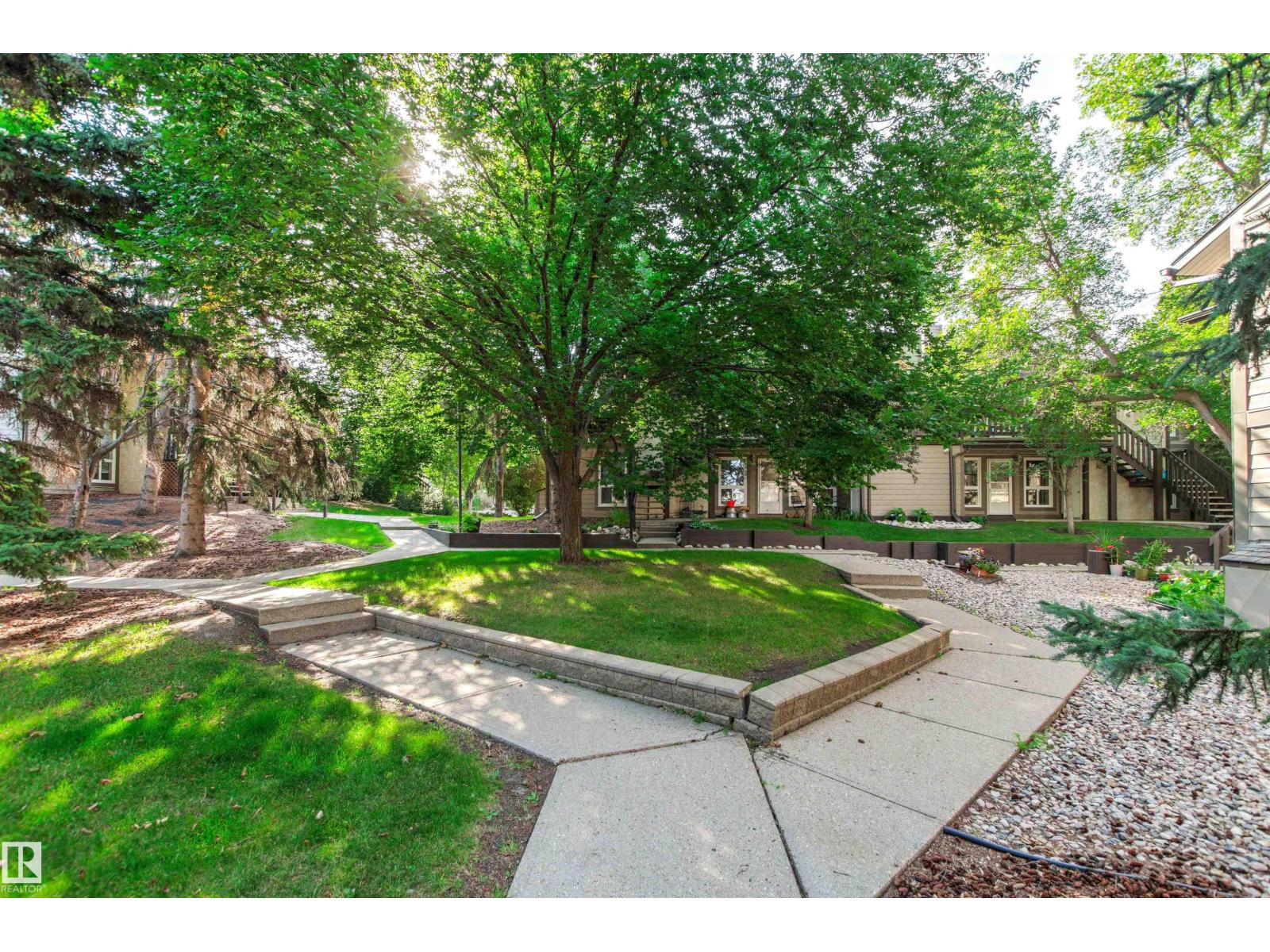 #115 70 WOODLANDS RD, St. Albert