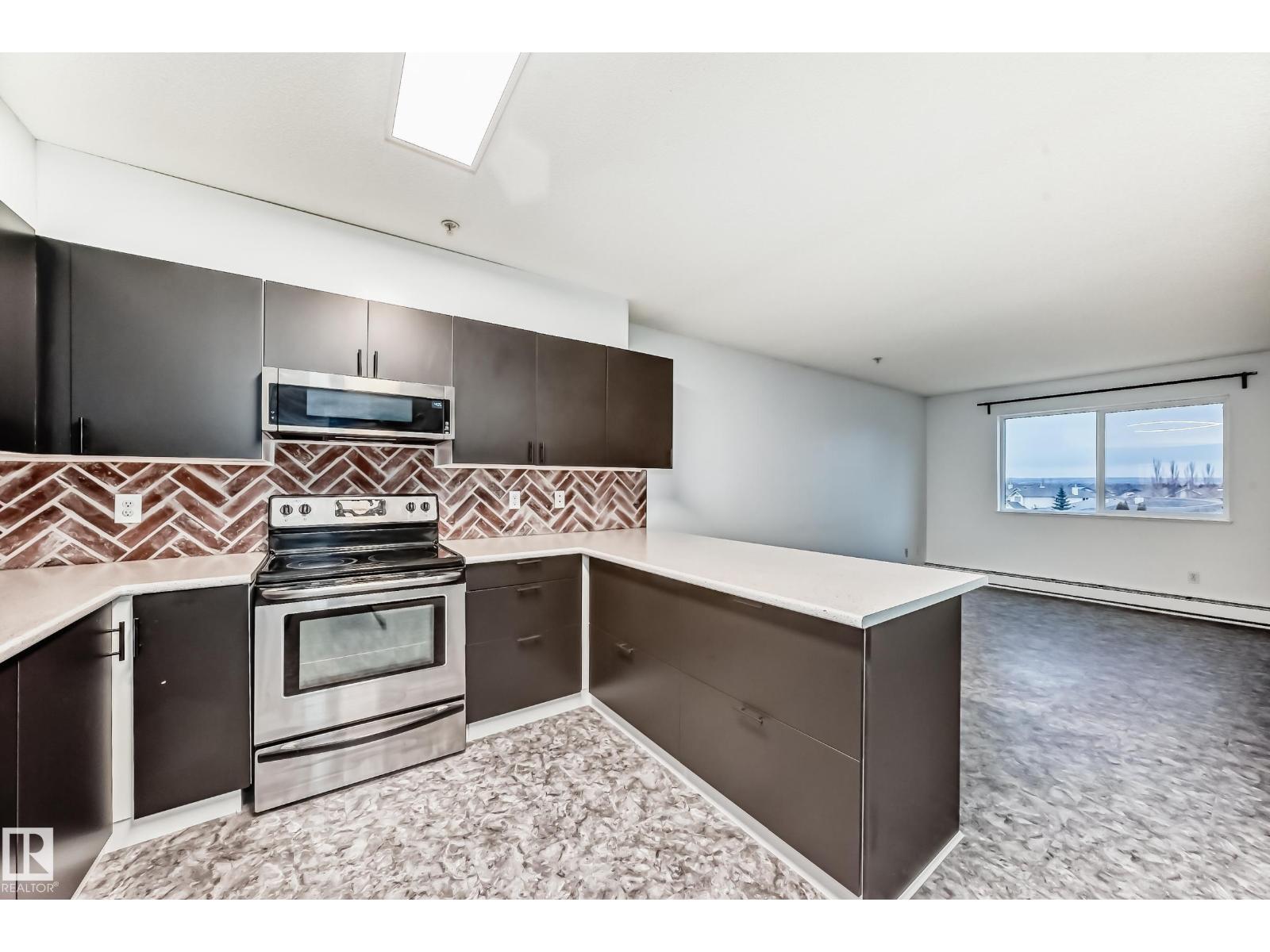 #301A 260 SPRUCE RIDGE RD, Spruce Grove