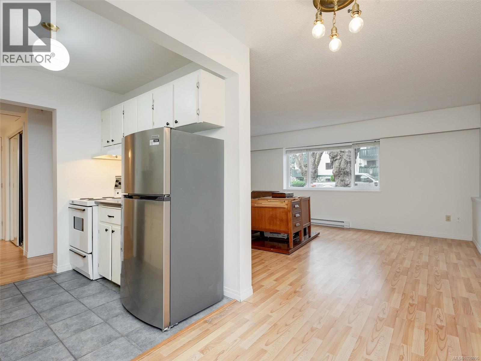 103 1122 Hilda Street, Victoria