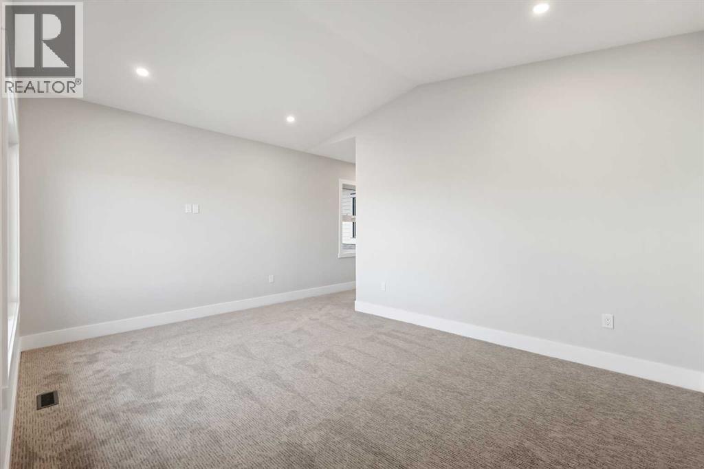 72 Heritage Ridge, Cochrane