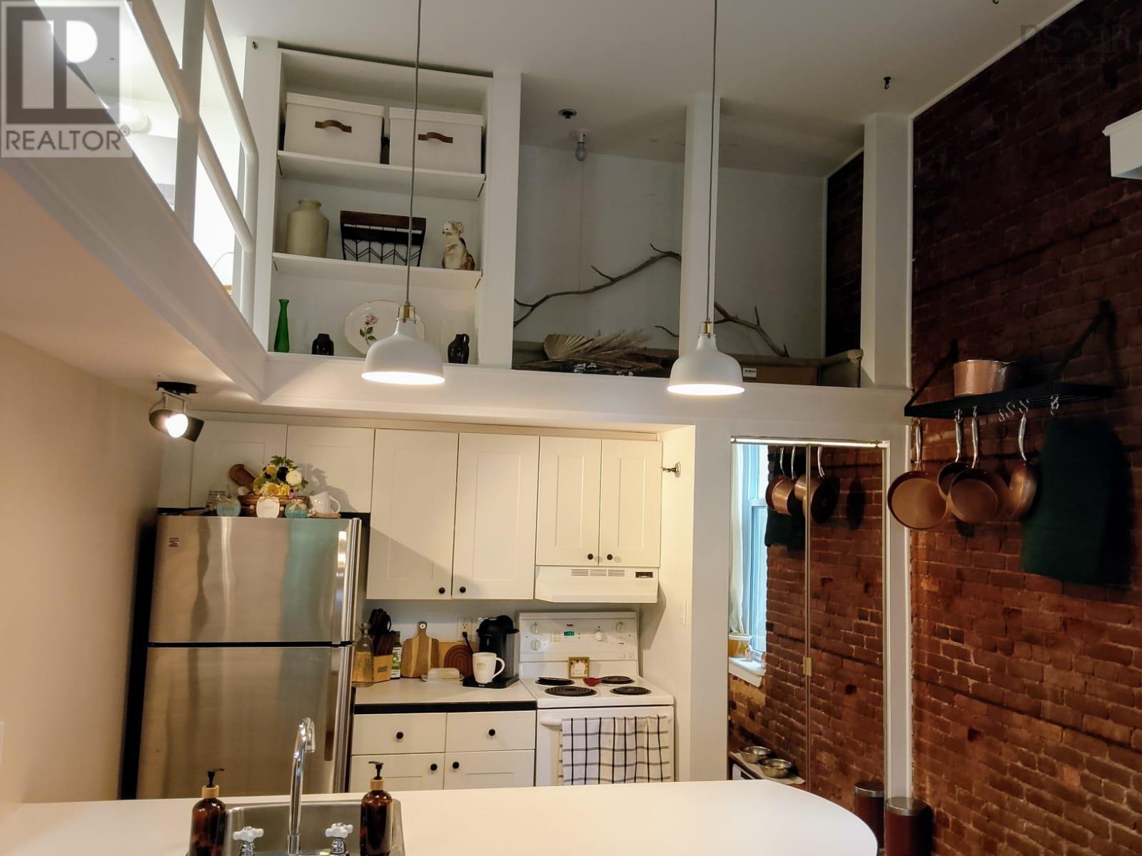 Property 20 of 28 of 2128 Brunswick Street