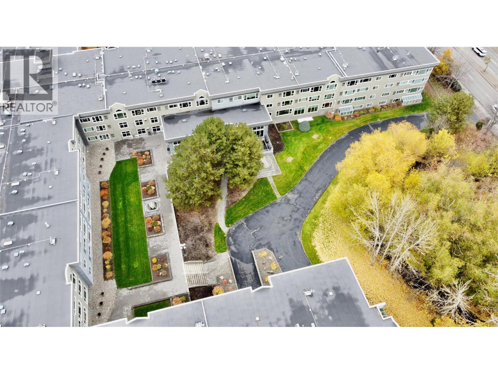 230 1045 Sutherland Avenue, Kelowna