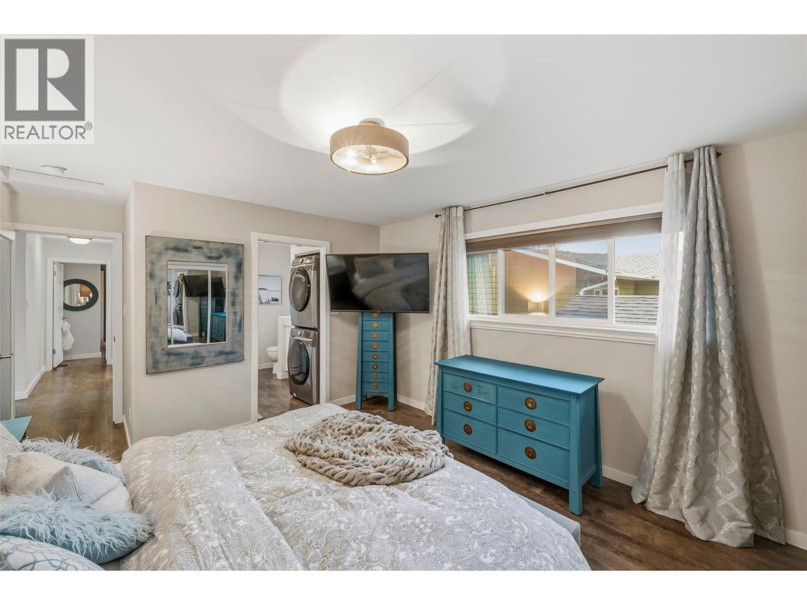  98 Dauphin Avenue, Penticton