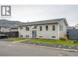 98 Dauphin Avenue, Penticton