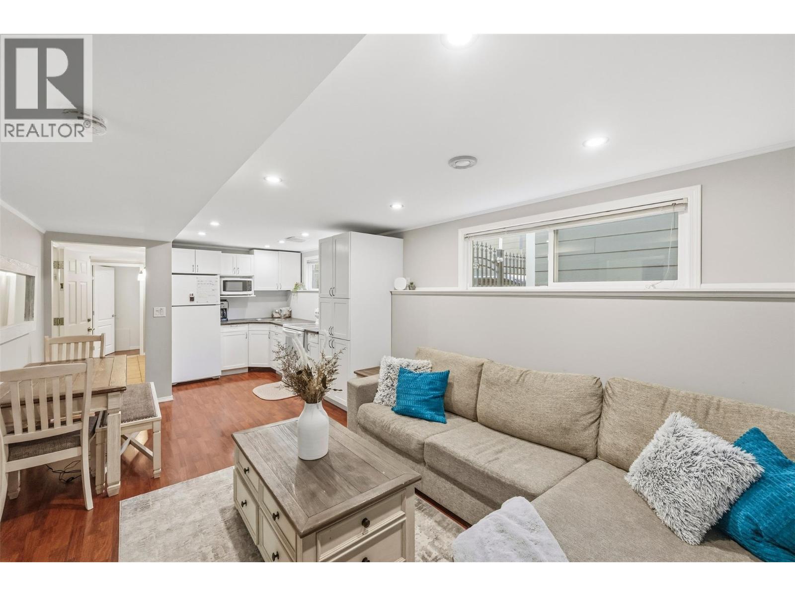  98 Dauphin Avenue, Penticton