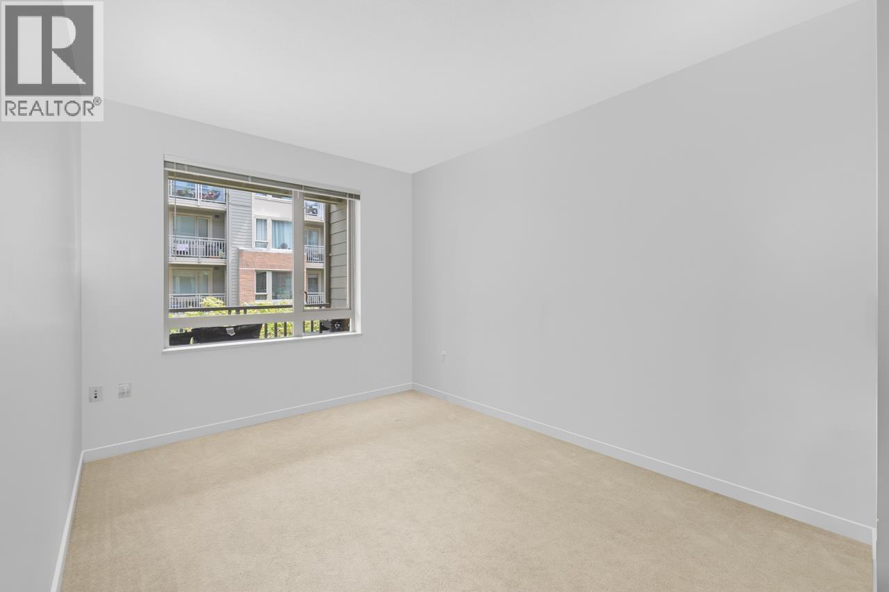 304 139 W 22ND STREET, North Vancouver