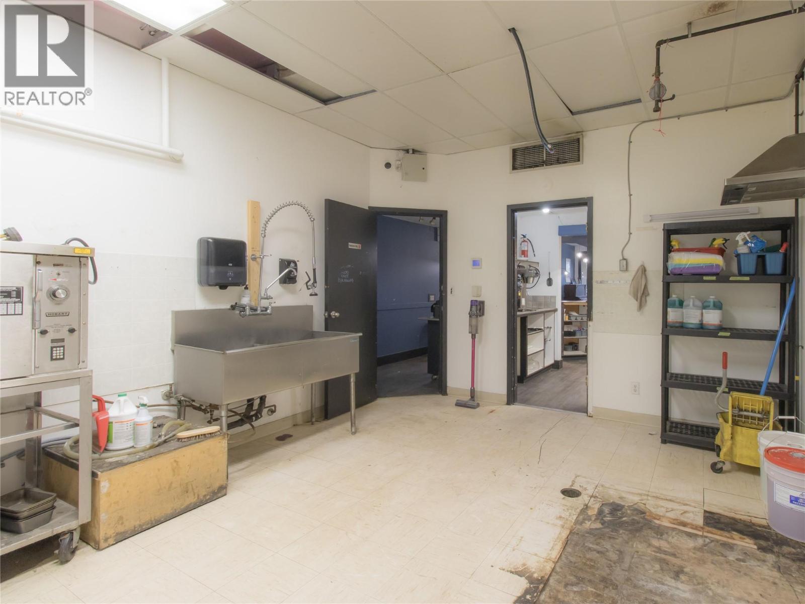 101 371 ALEXANDER Street, Salmon Arm