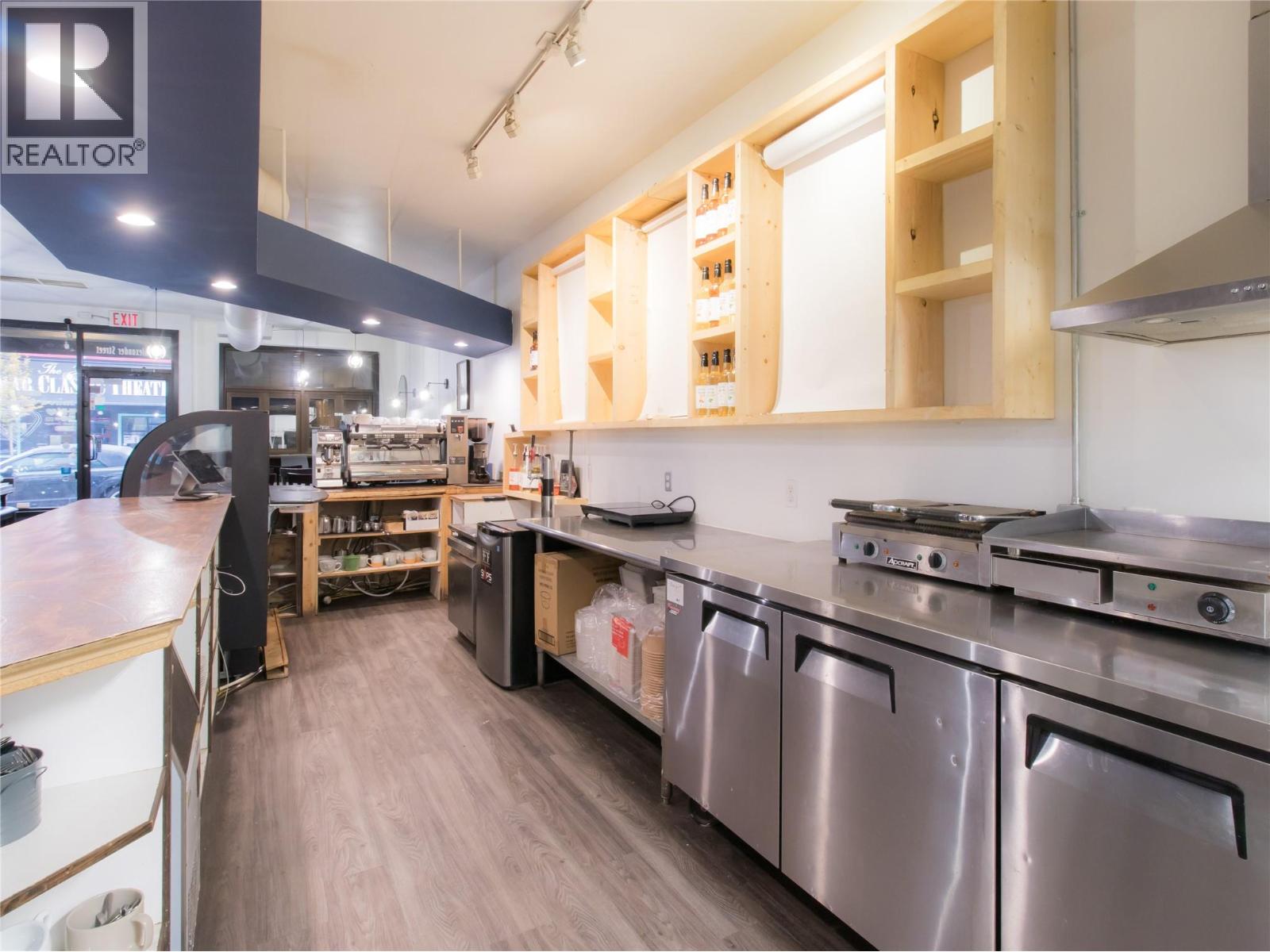 101 371 ALEXANDER Street, Salmon Arm