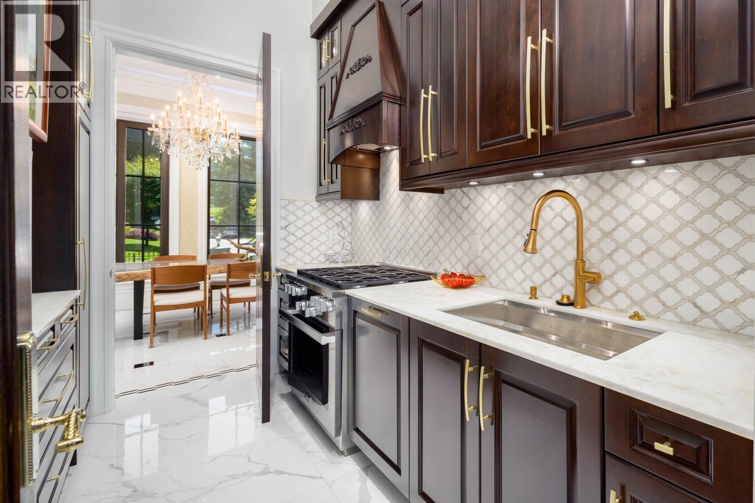 8483 WILTSHIRE STREET, Vancouver