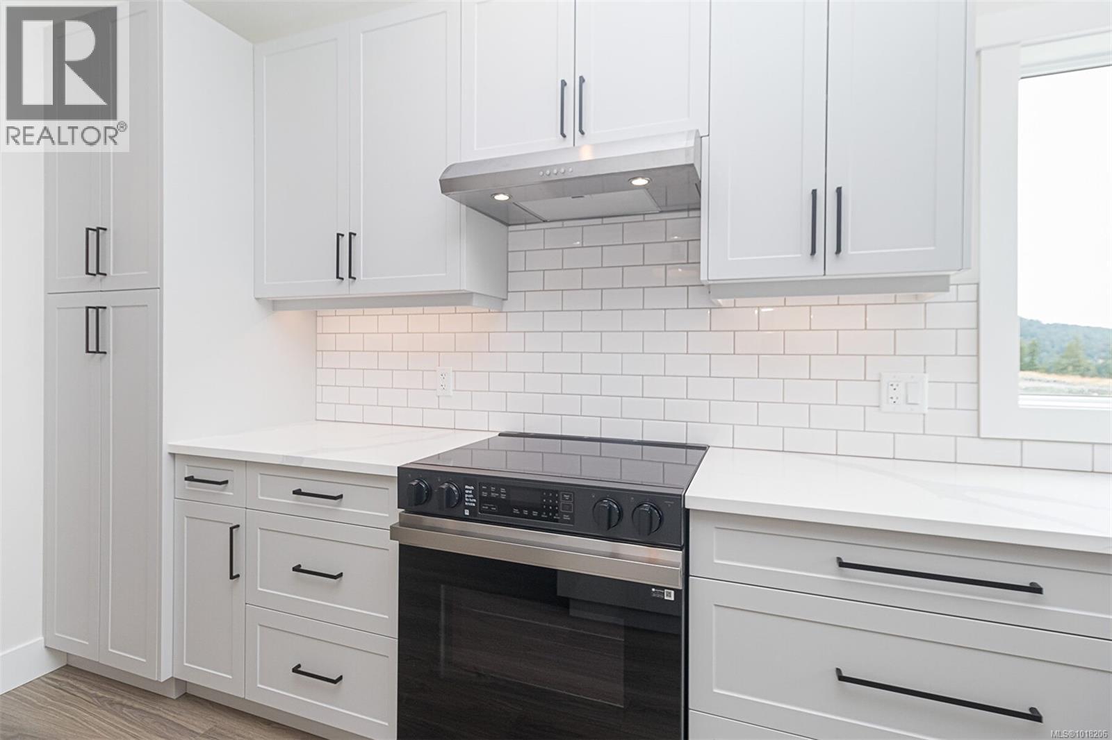 2588 Nickson Way, Sooke