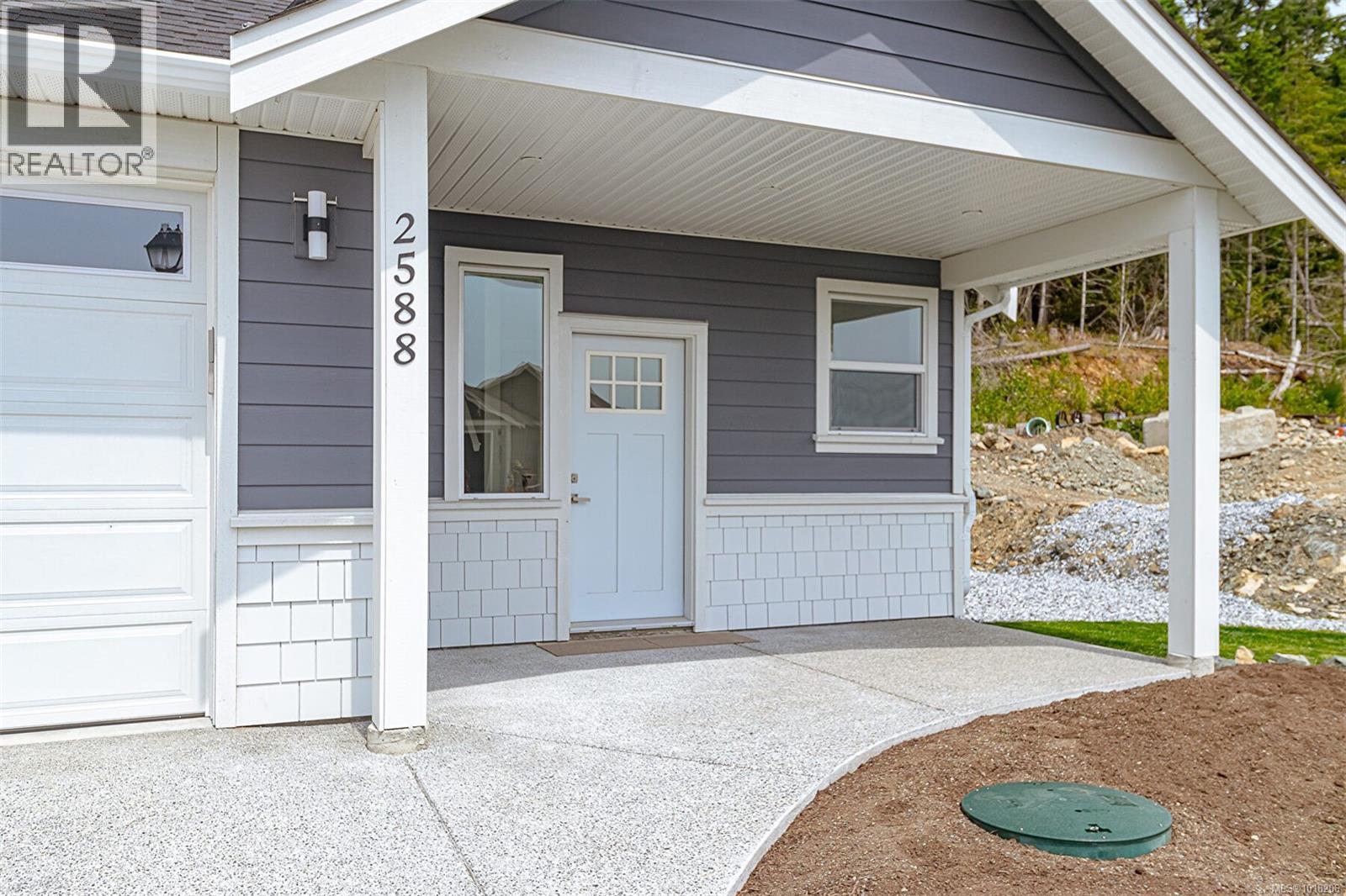 2588 Nickson Way, Sooke