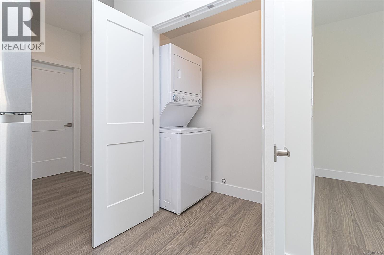 2588 Nickson Way, Sooke