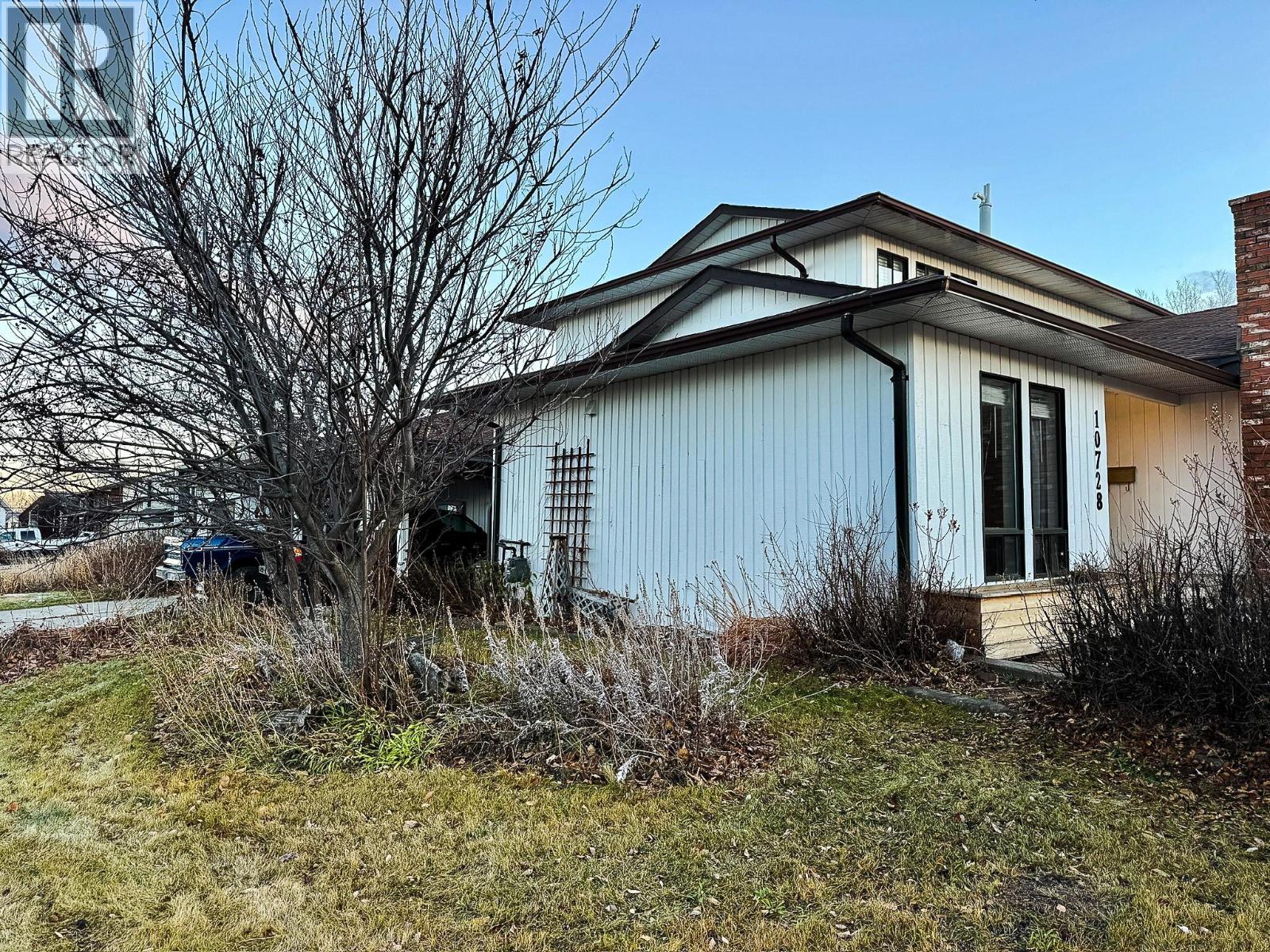 10728 18 Street, Dawson Creek