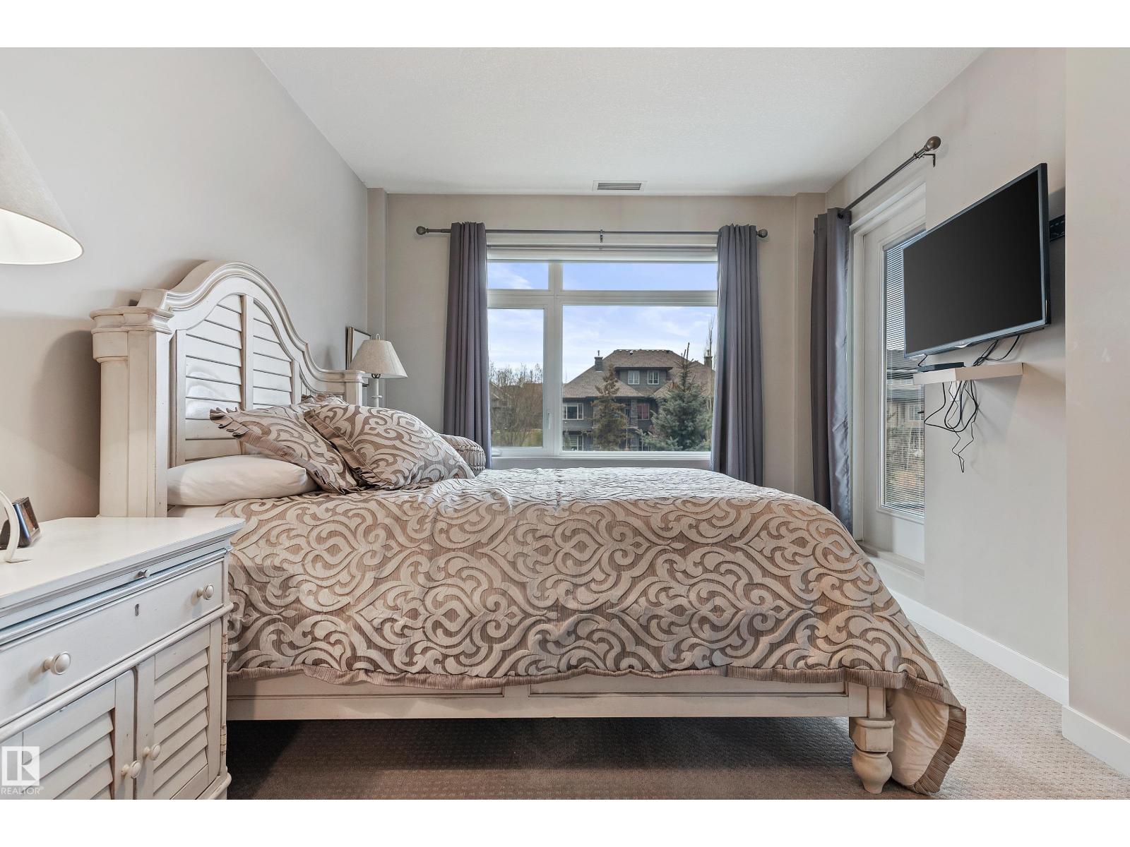 #101 5151 WINDERMERE BV NW, Edmonton