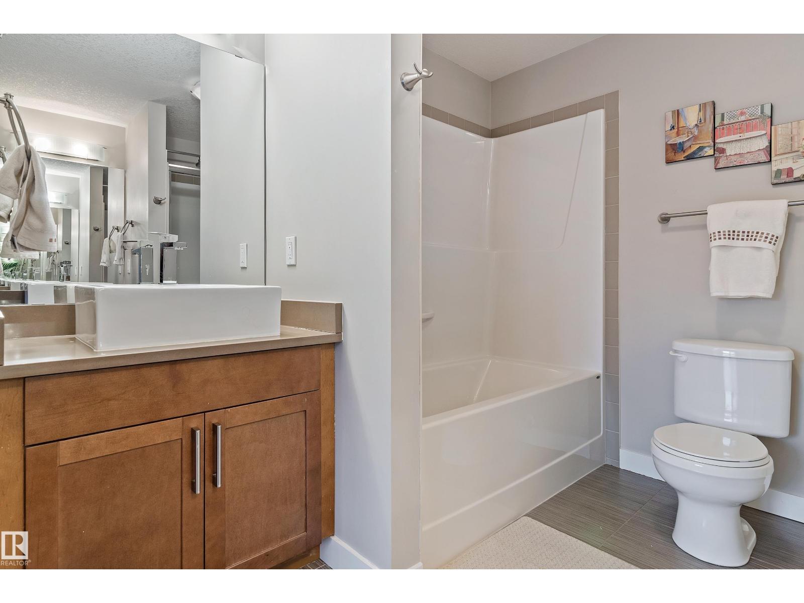 #101 5151 WINDERMERE BV NW, Edmonton