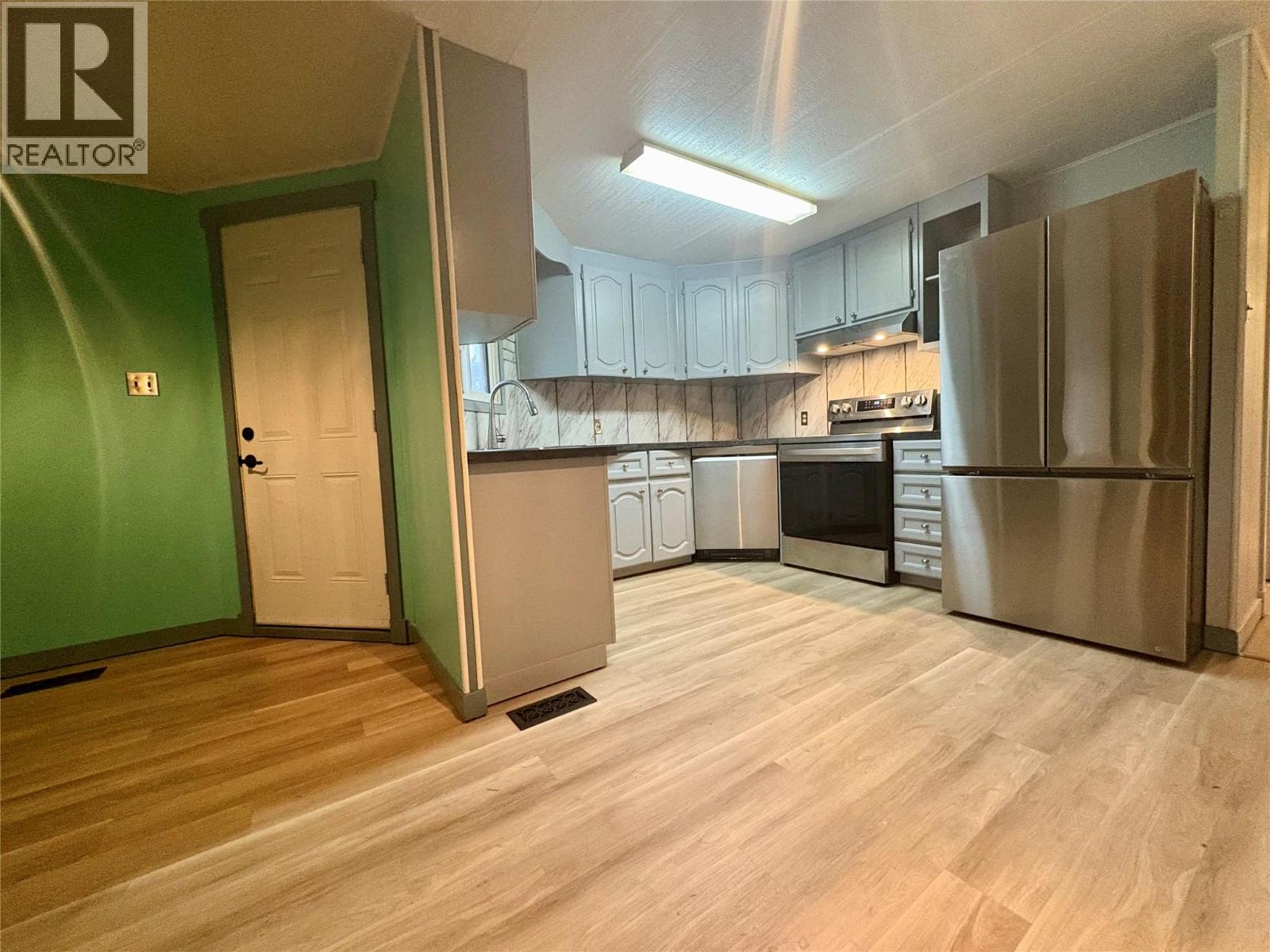 23 1929 97 Highway South, West Kelowna