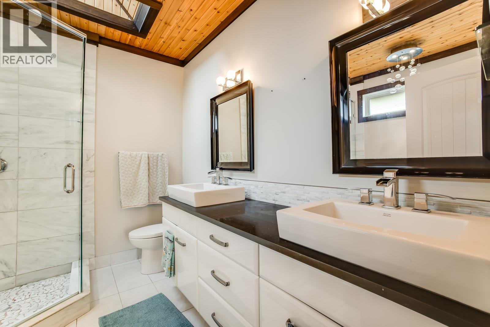  13093 Shoreline Drive, Lake Country