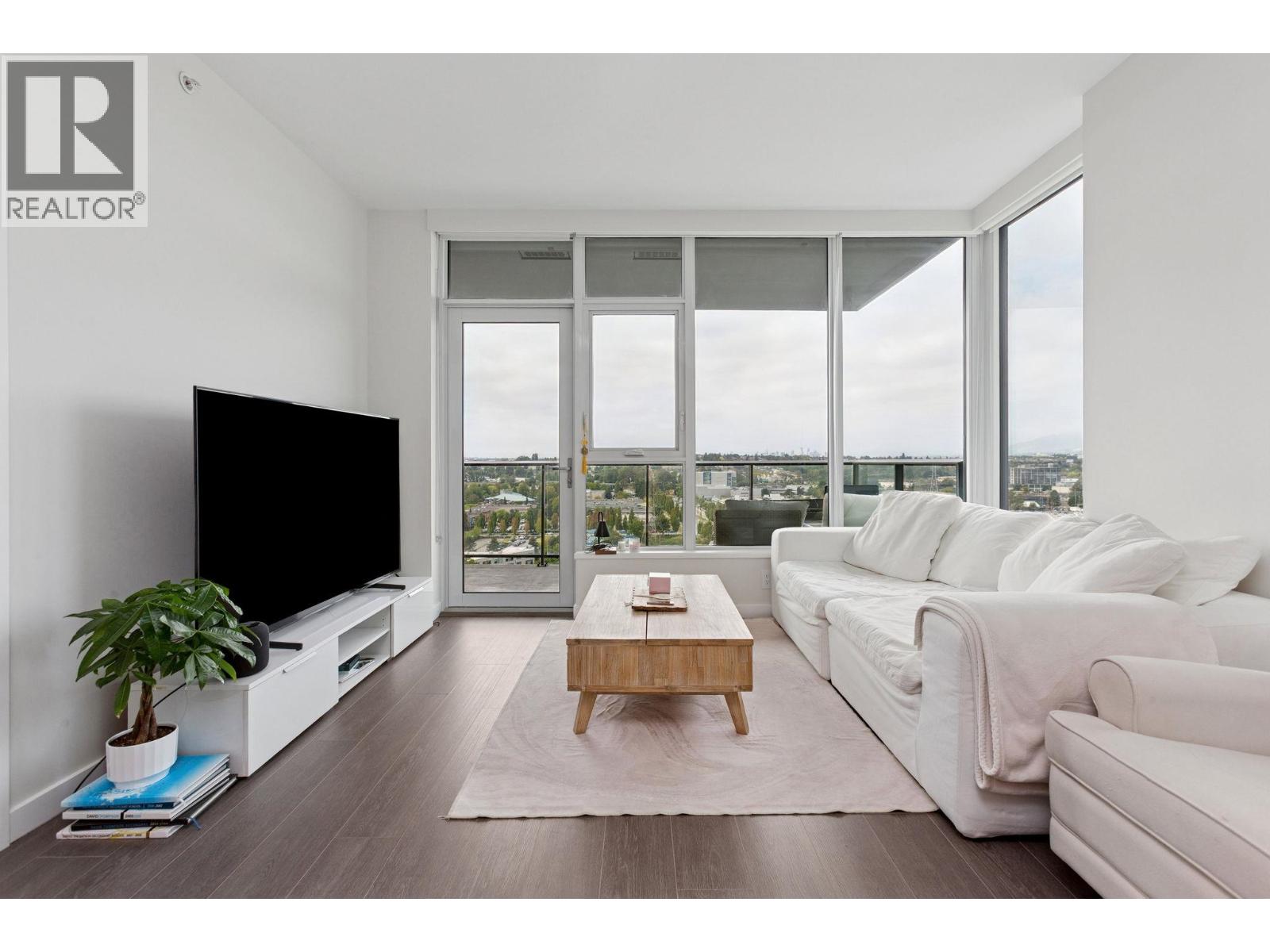 1305 2186 GILMORE AVENUE, Burnaby