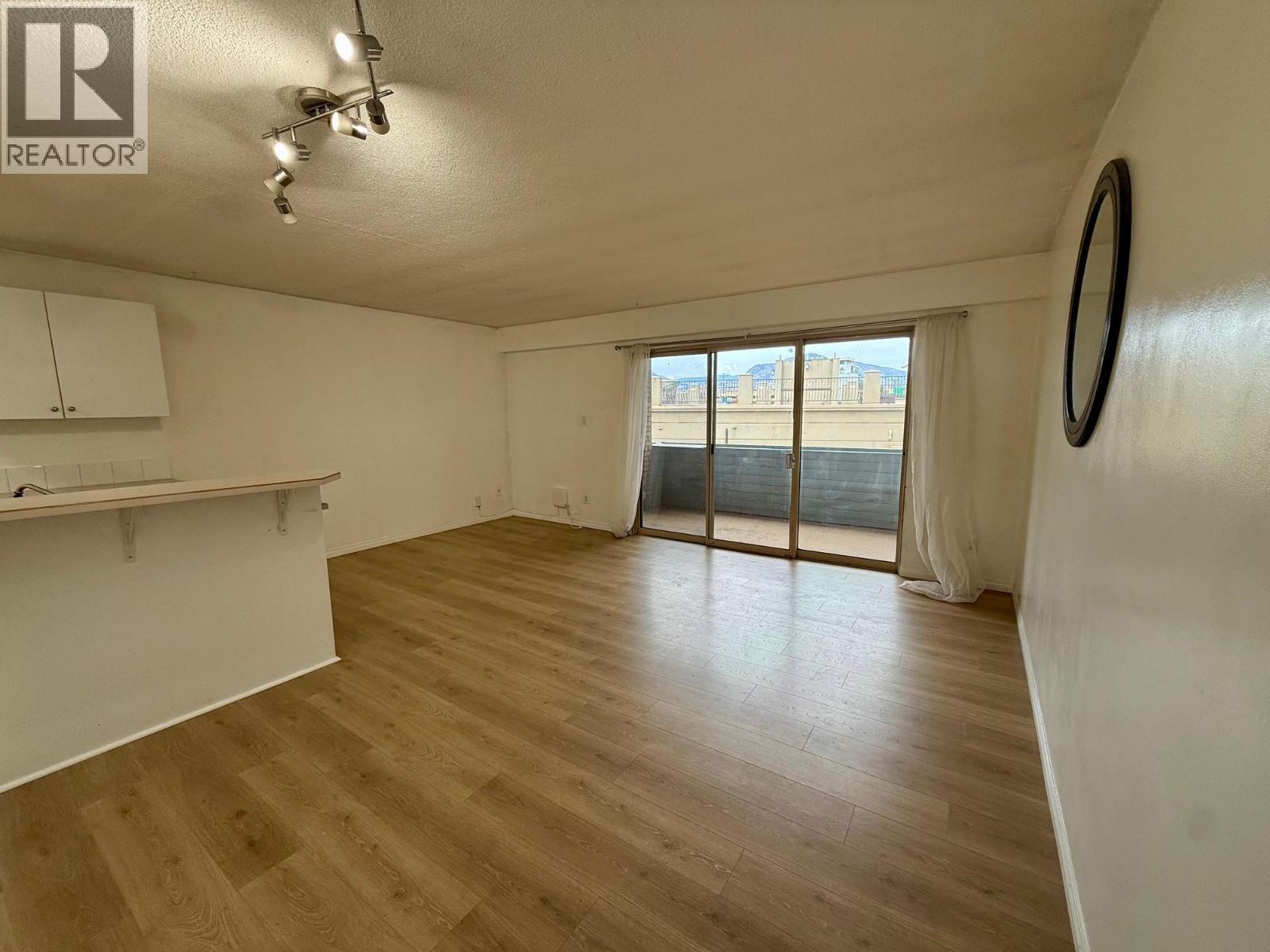 1761 Pandosy Street Unit# 303, Kelowna