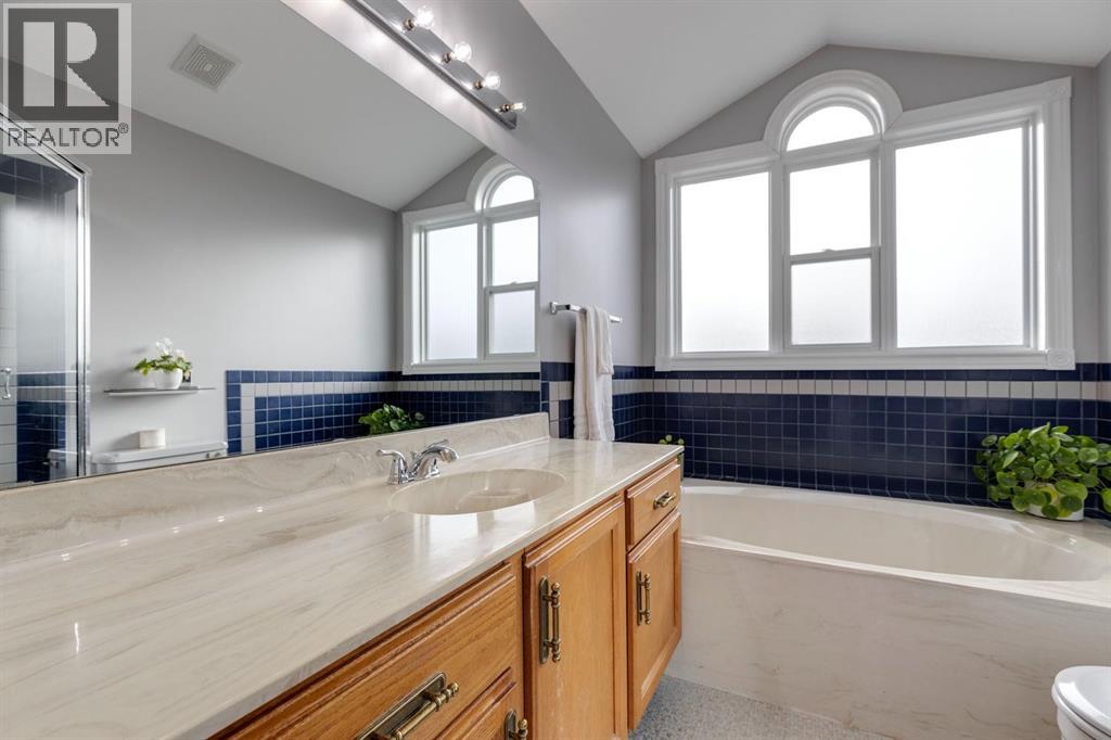 Single Family House for Sale in  Wood Valley Rise SW Woodbine Calgary 