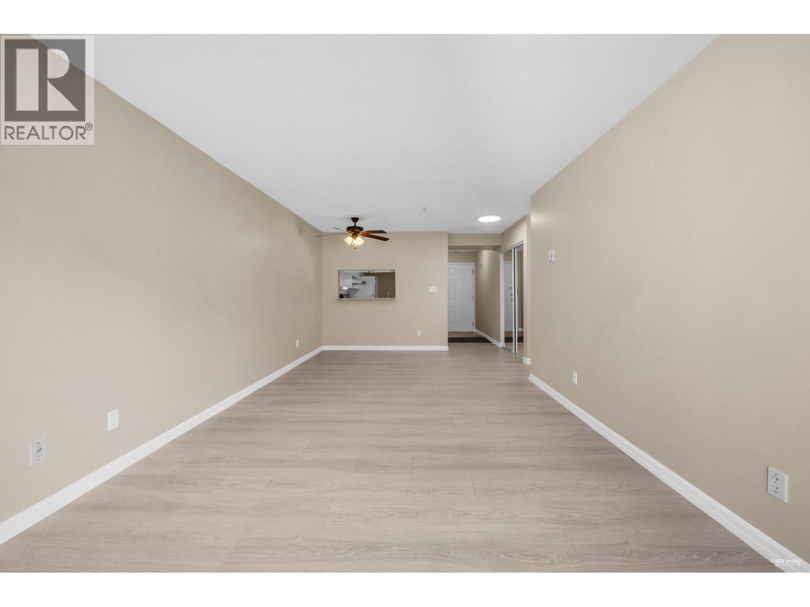 411 525 AGNES STREET, New Westminster