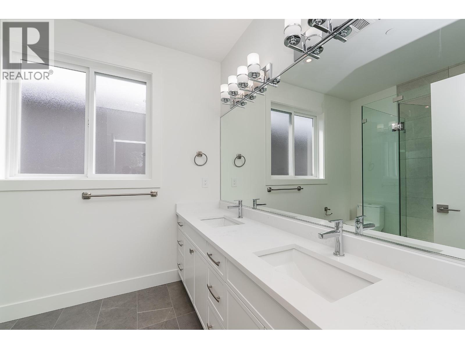 3380 EDINBURGH STREET, Port Coquitlam