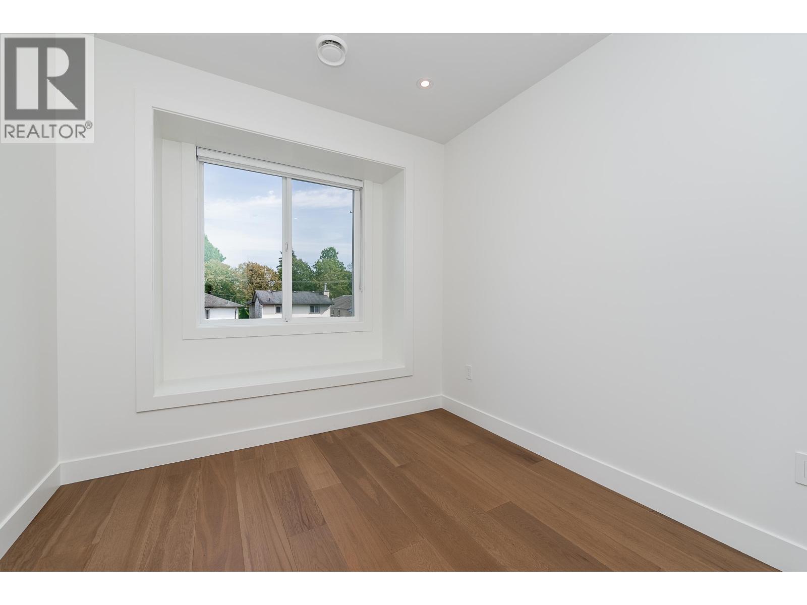 3380 EDINBURGH STREET, Port Coquitlam